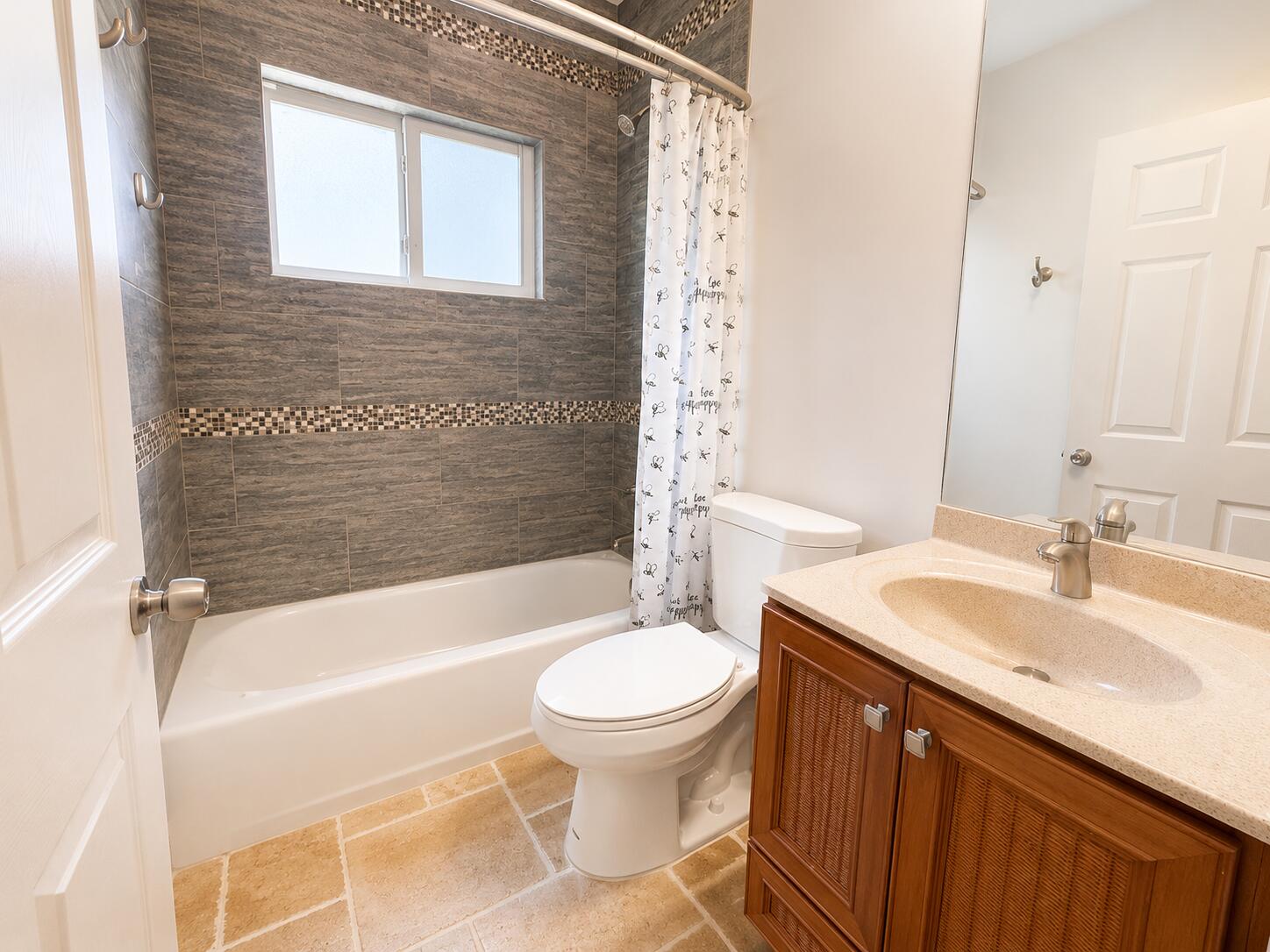 635 Cabrera Street Property Photo 13