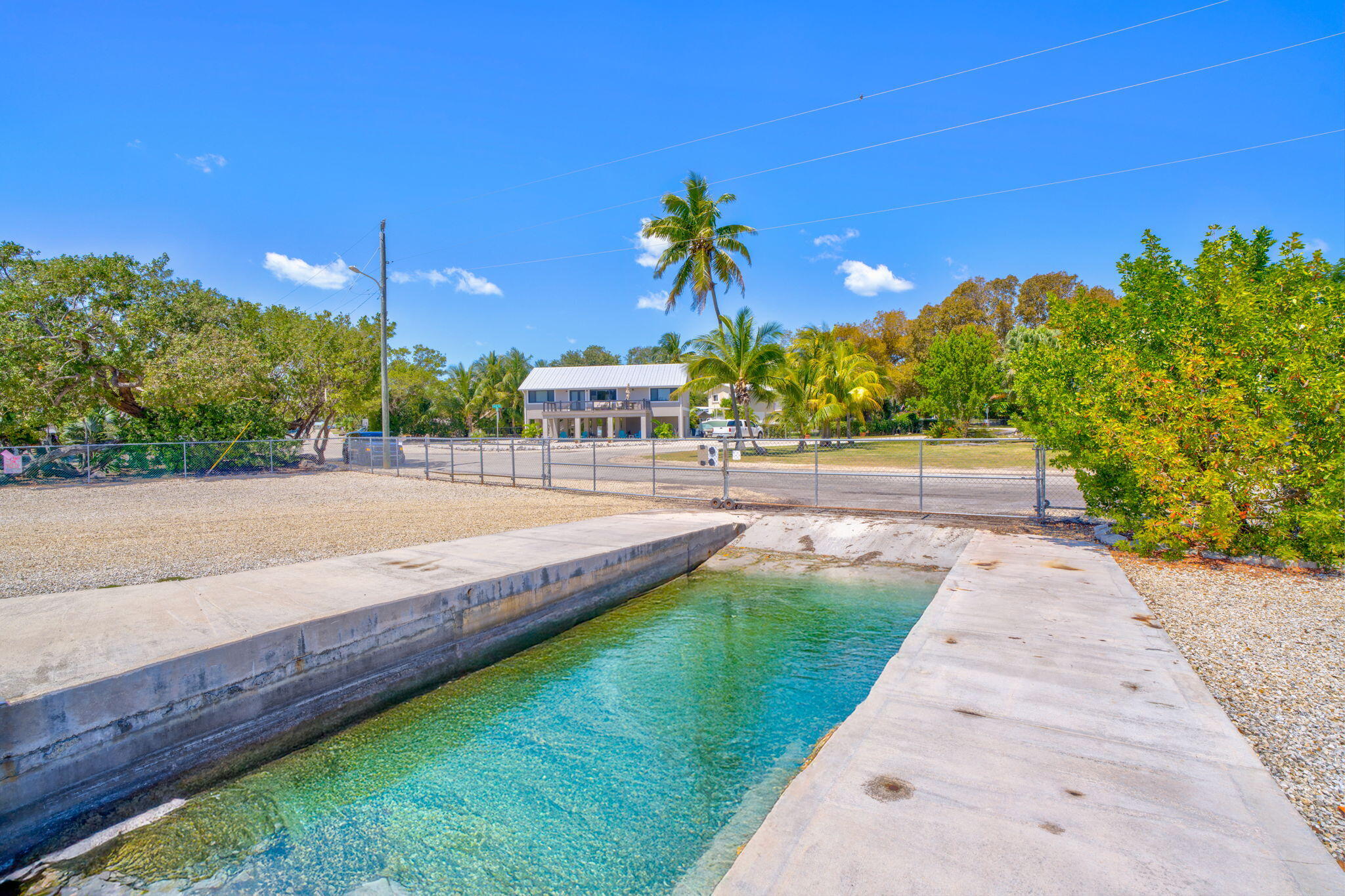 635 Cabrera Street Property Photo 18