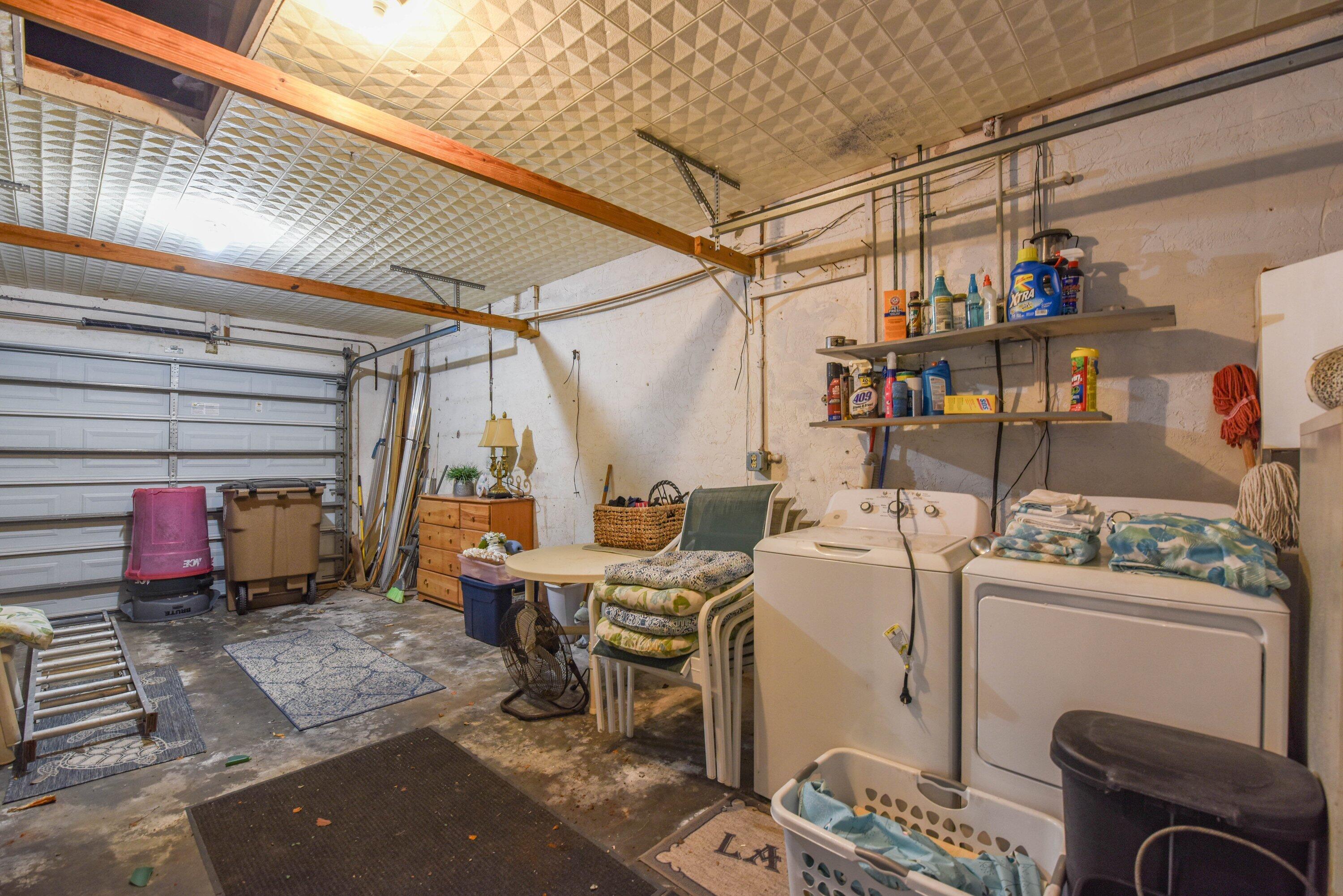 1817 Watson Boulevard Property Photo 40