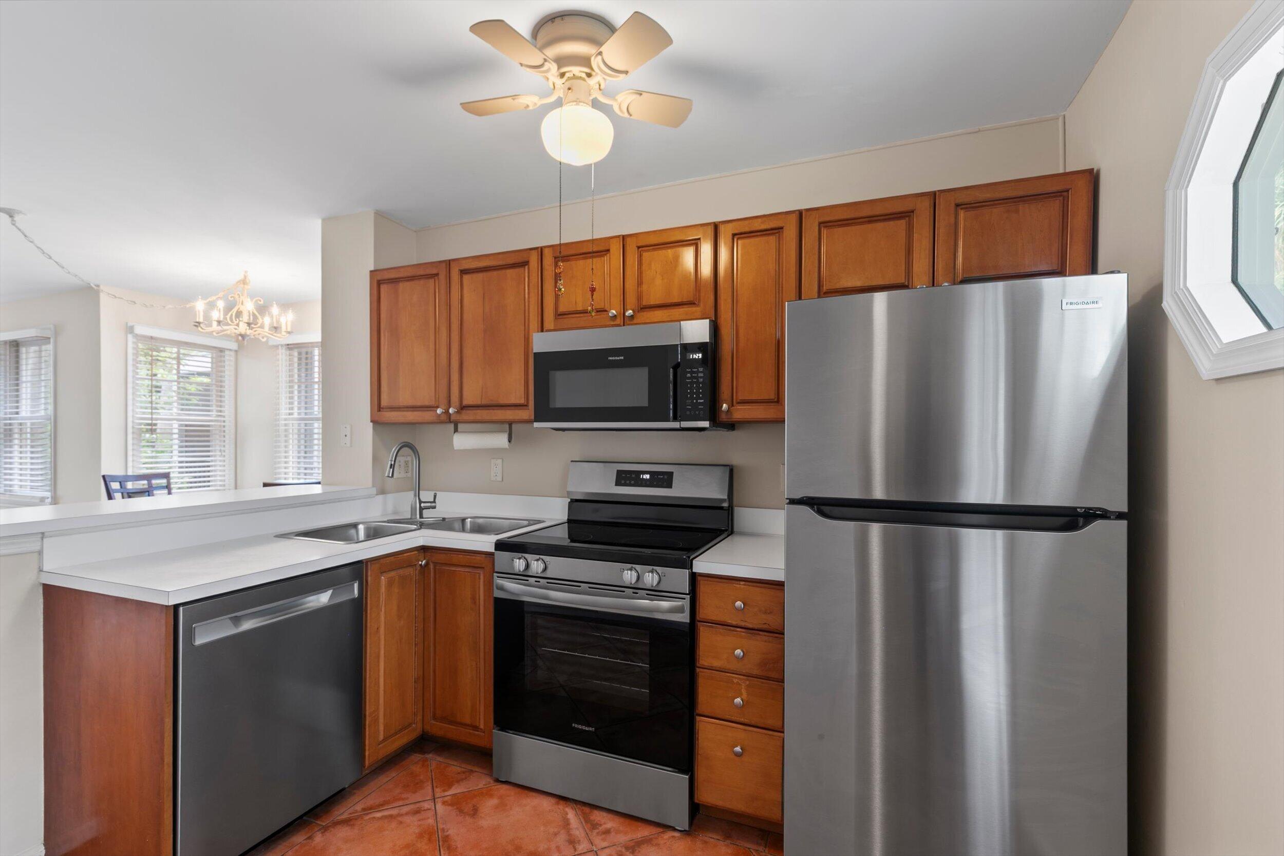 19 Spoonbill Way Property Photo 9