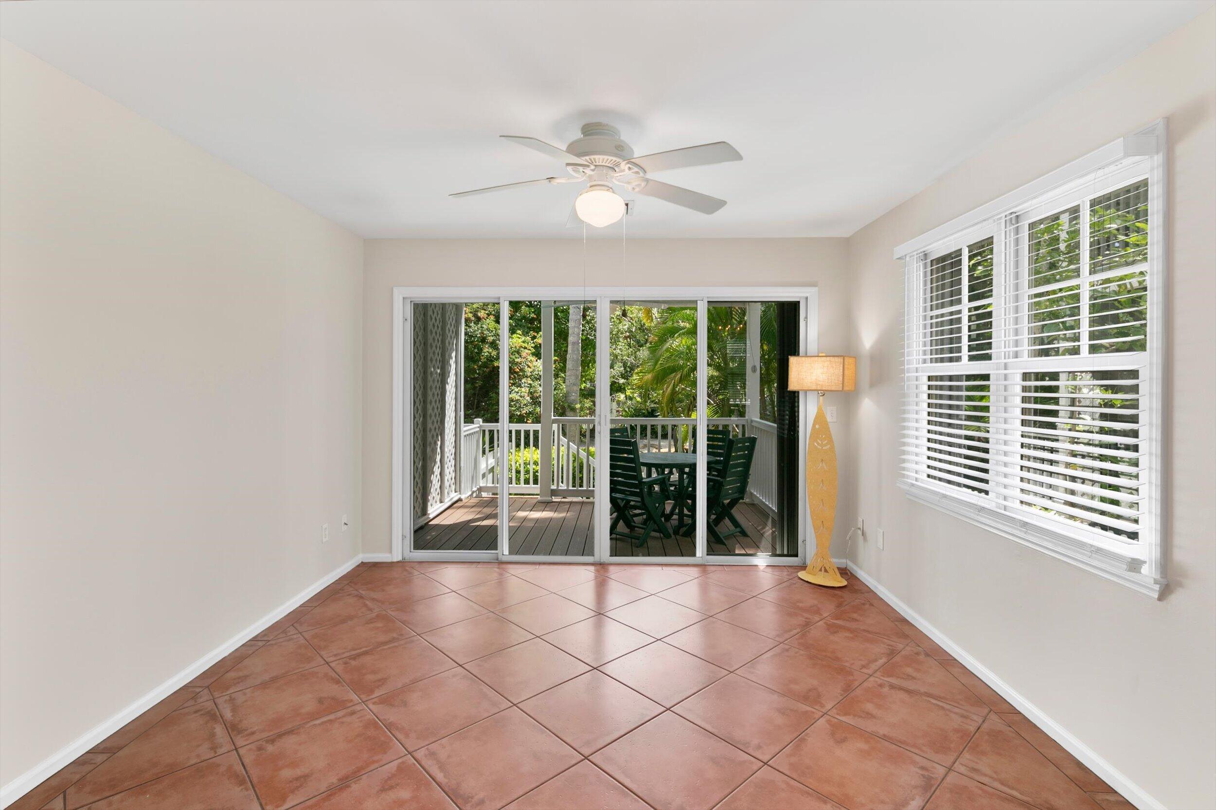 19 Spoonbill Way Property Photo 13