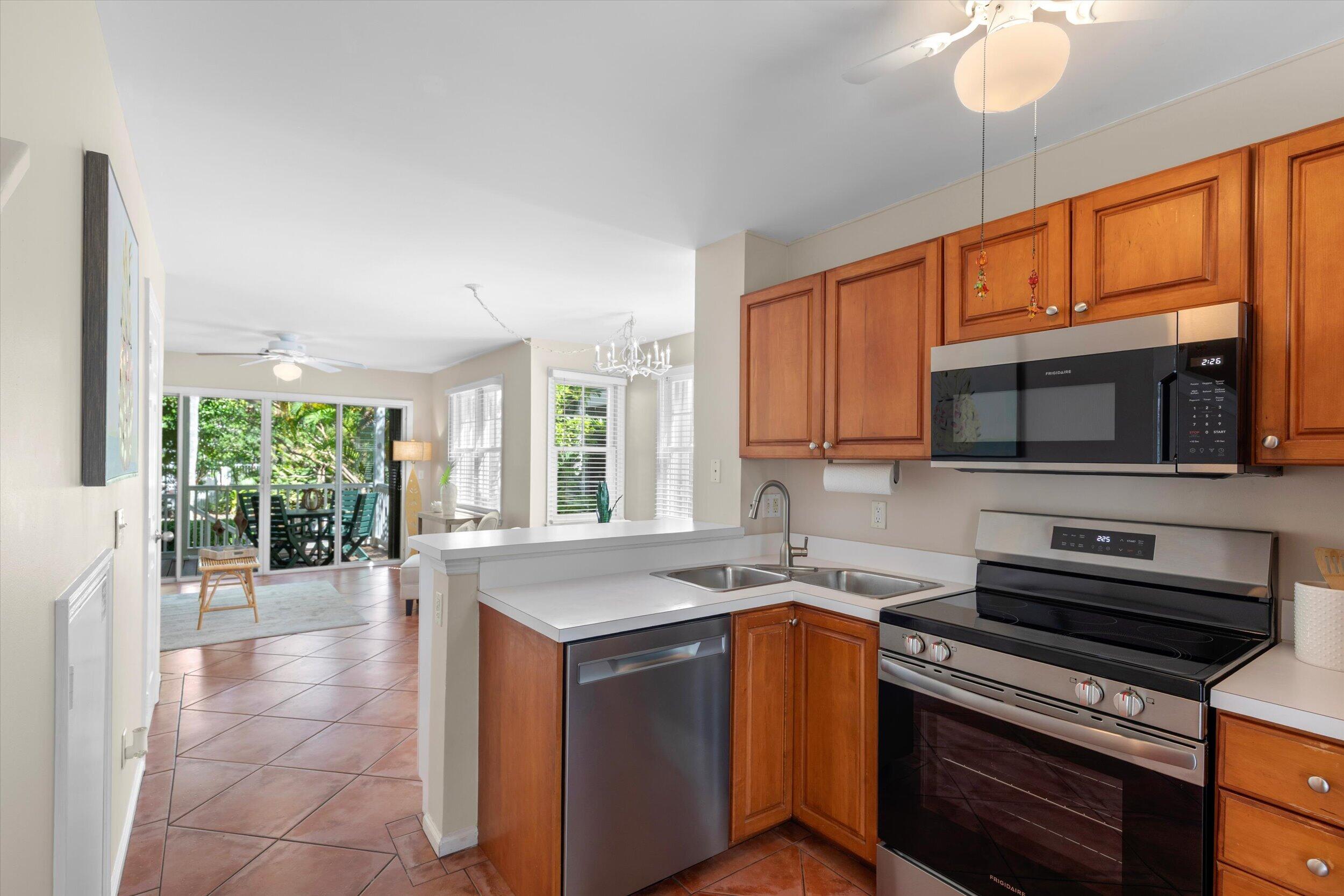 19 Spoonbill Way Property Photo 13
