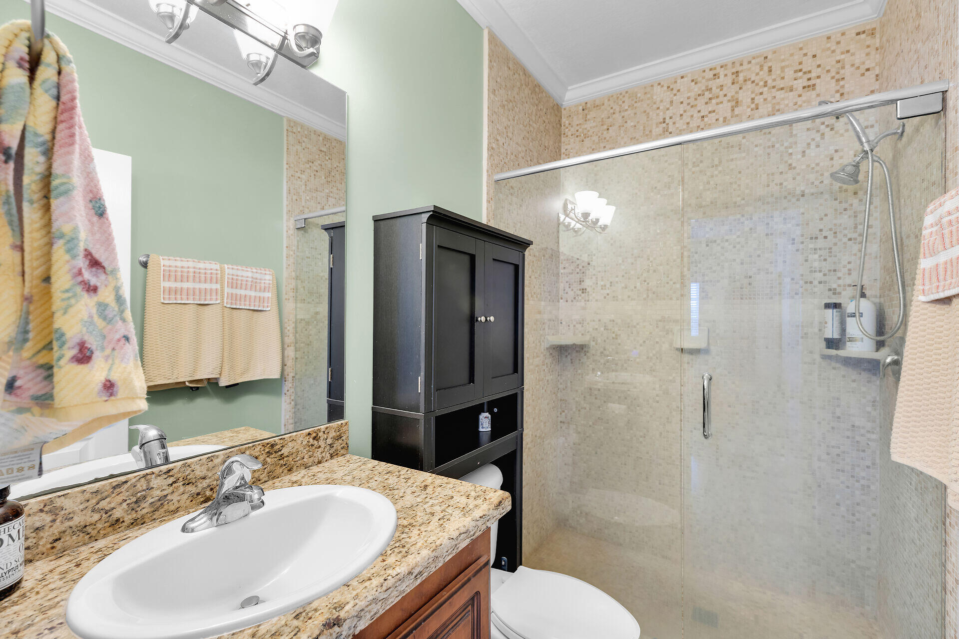 27 Barcelona Drive Property Photo 24