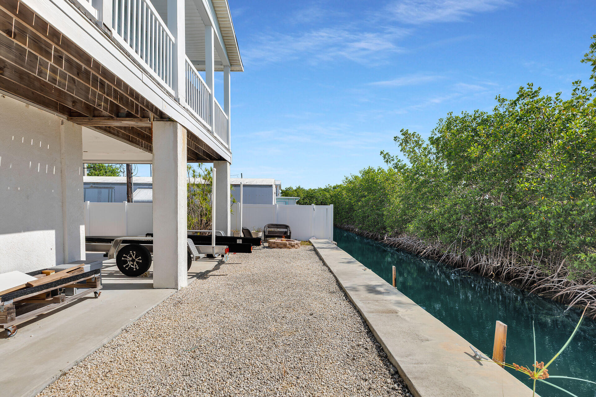 27 Barcelona Drive Property Photo 30