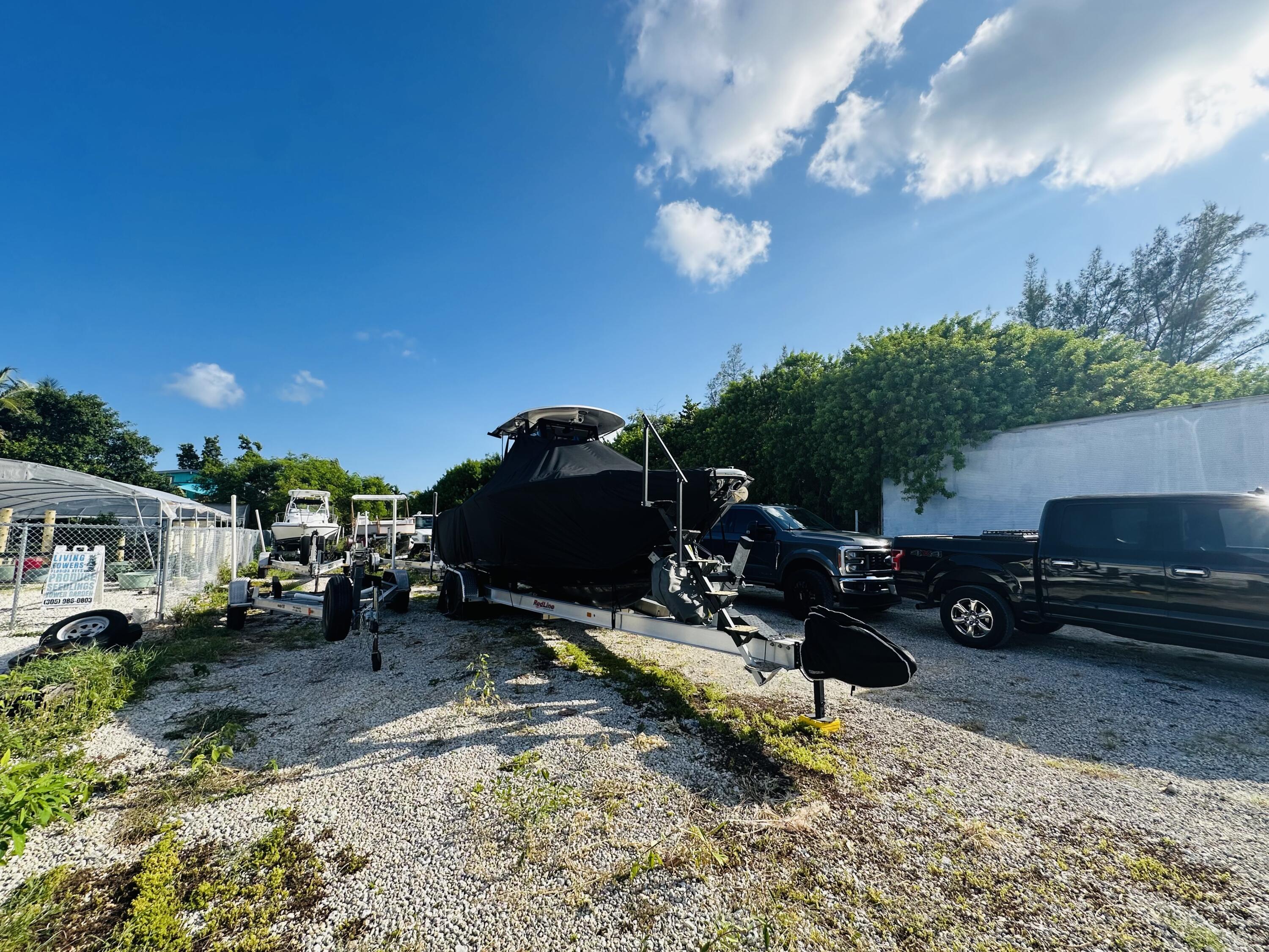 22776 Overseas Property Photo 3