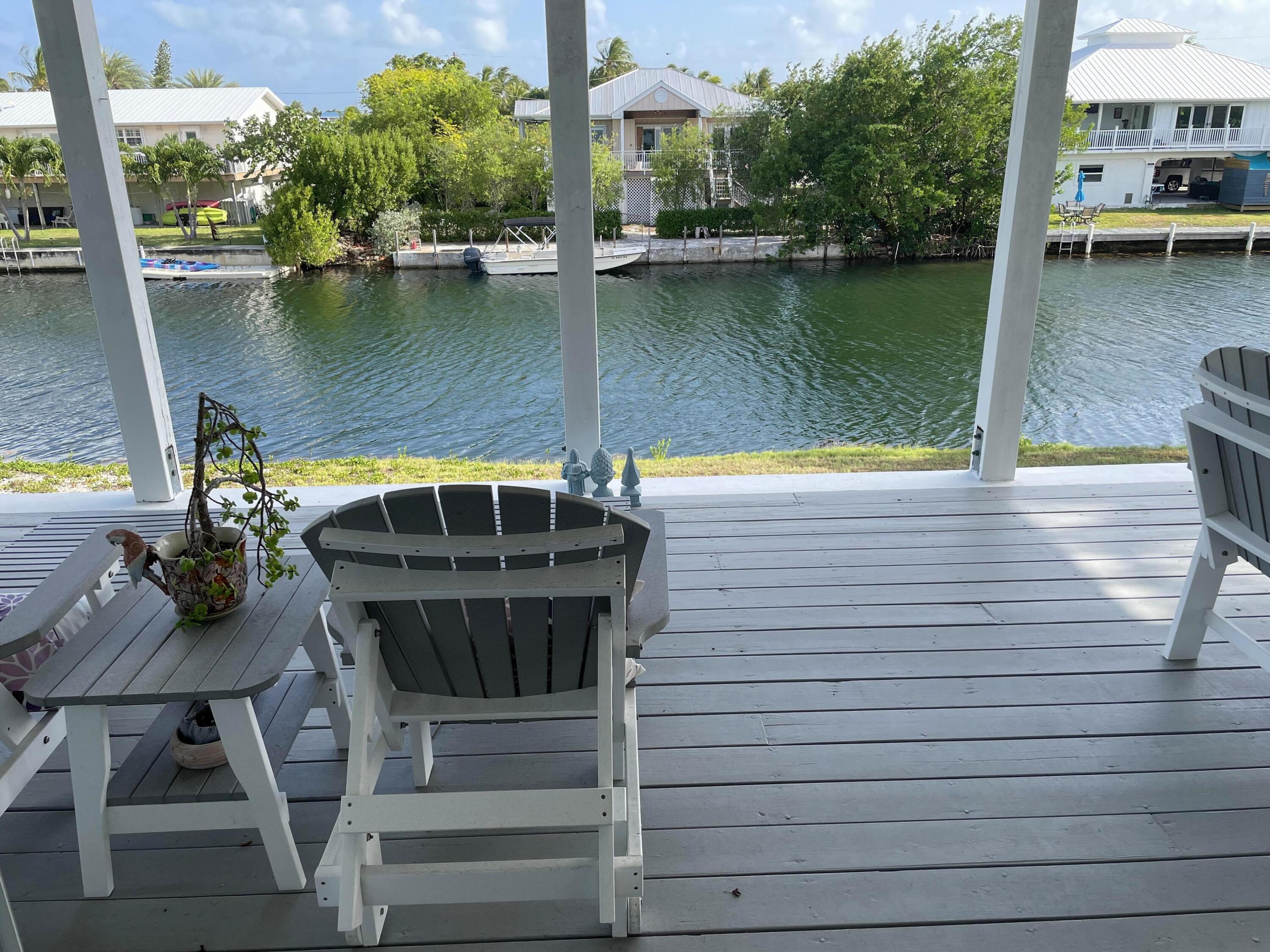 182 Venetian Way Property Photo 11