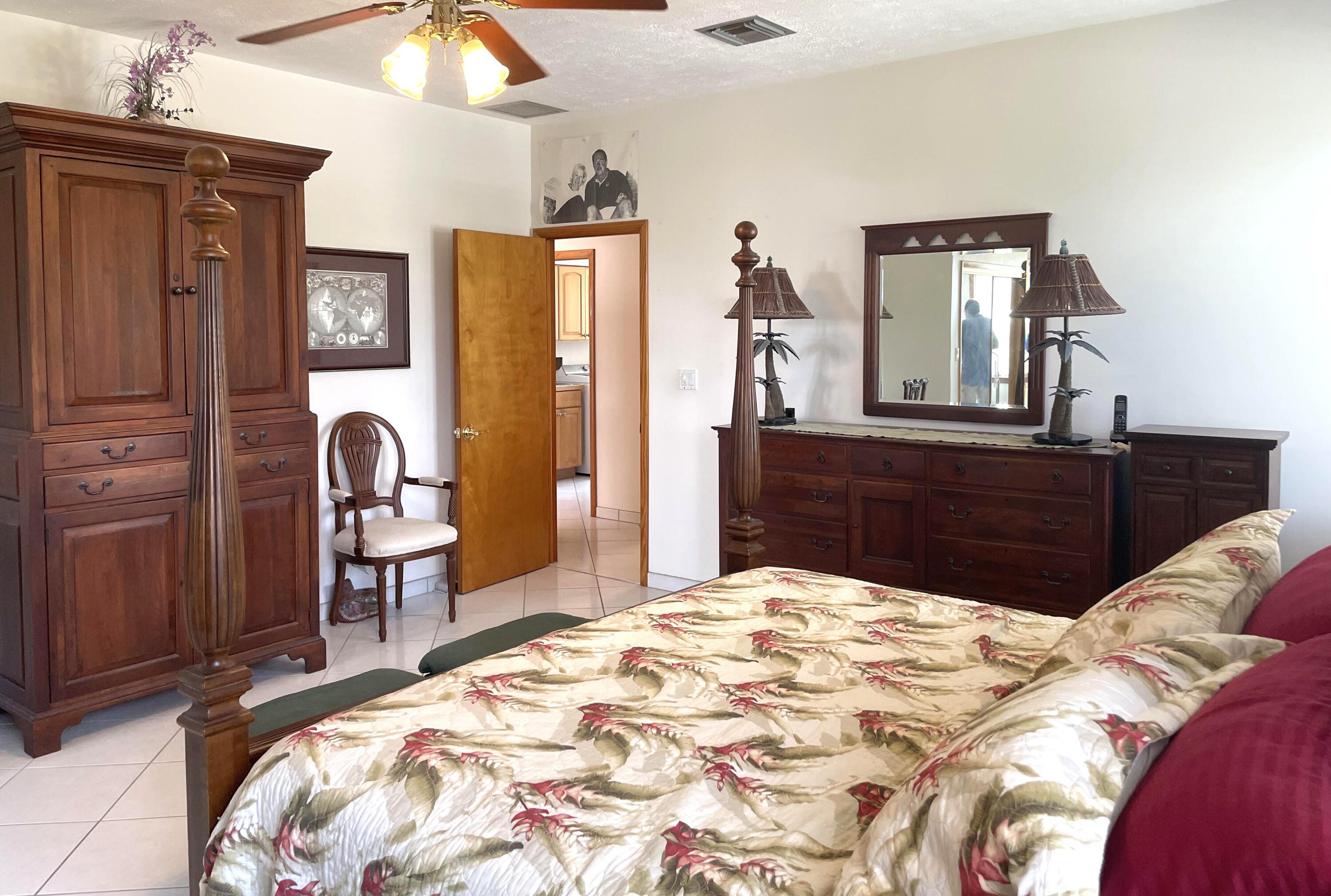 182 Venetian Way Property Photo 21