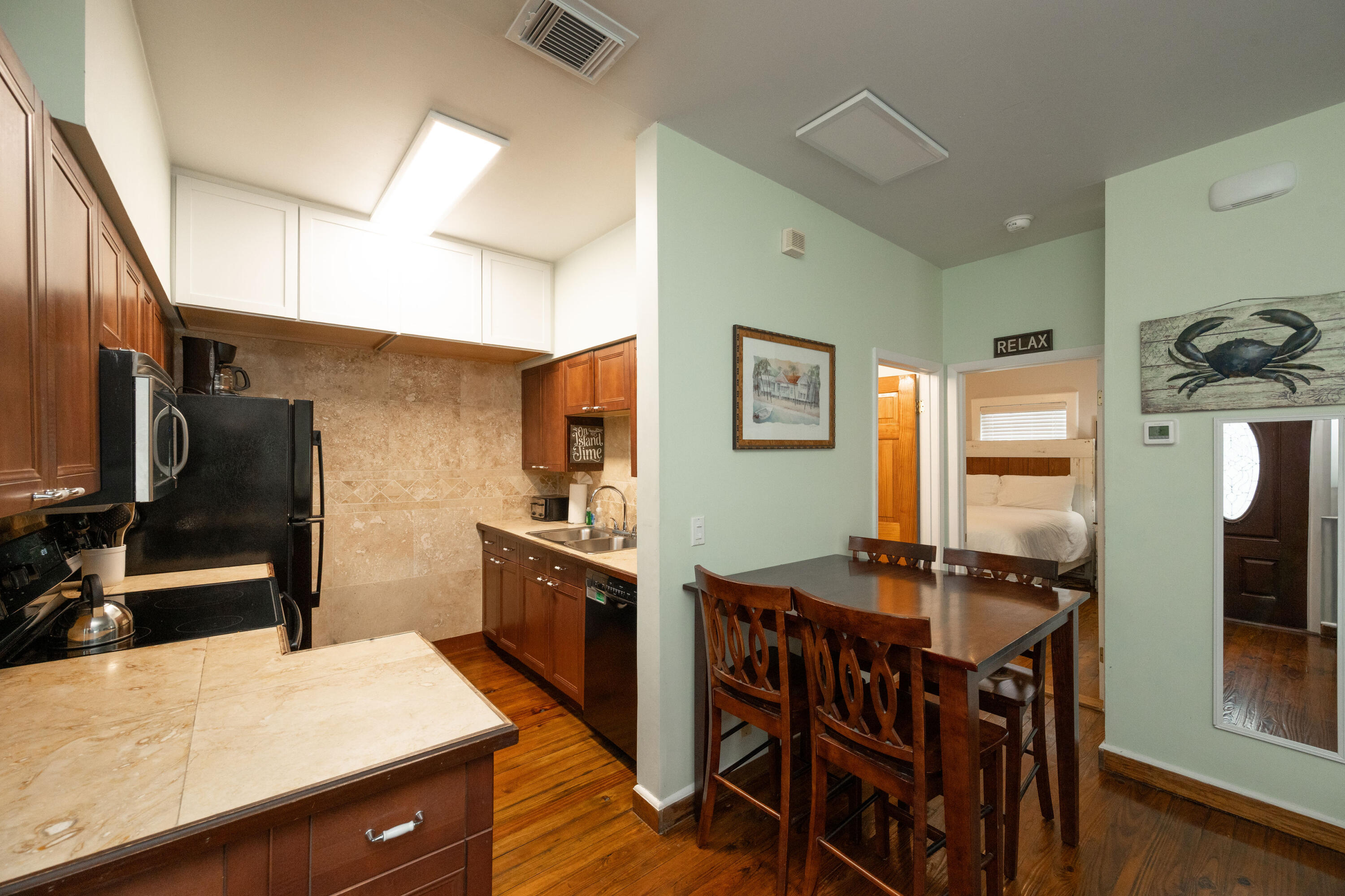 906 Truman Avenue 2 Property Photo 19