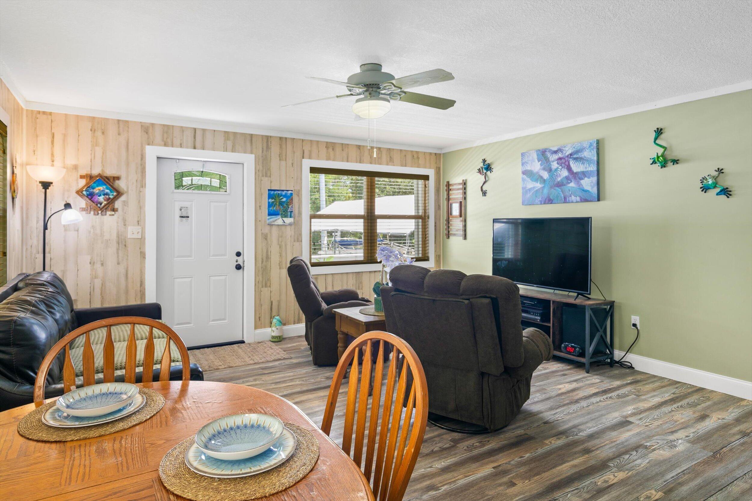 29146 Hibiscus Lane Property Photo 3