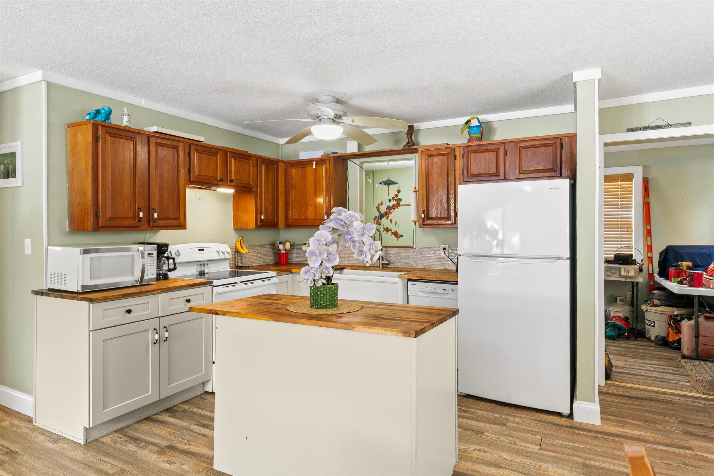 29146 Hibiscus Lane Property Photo 12