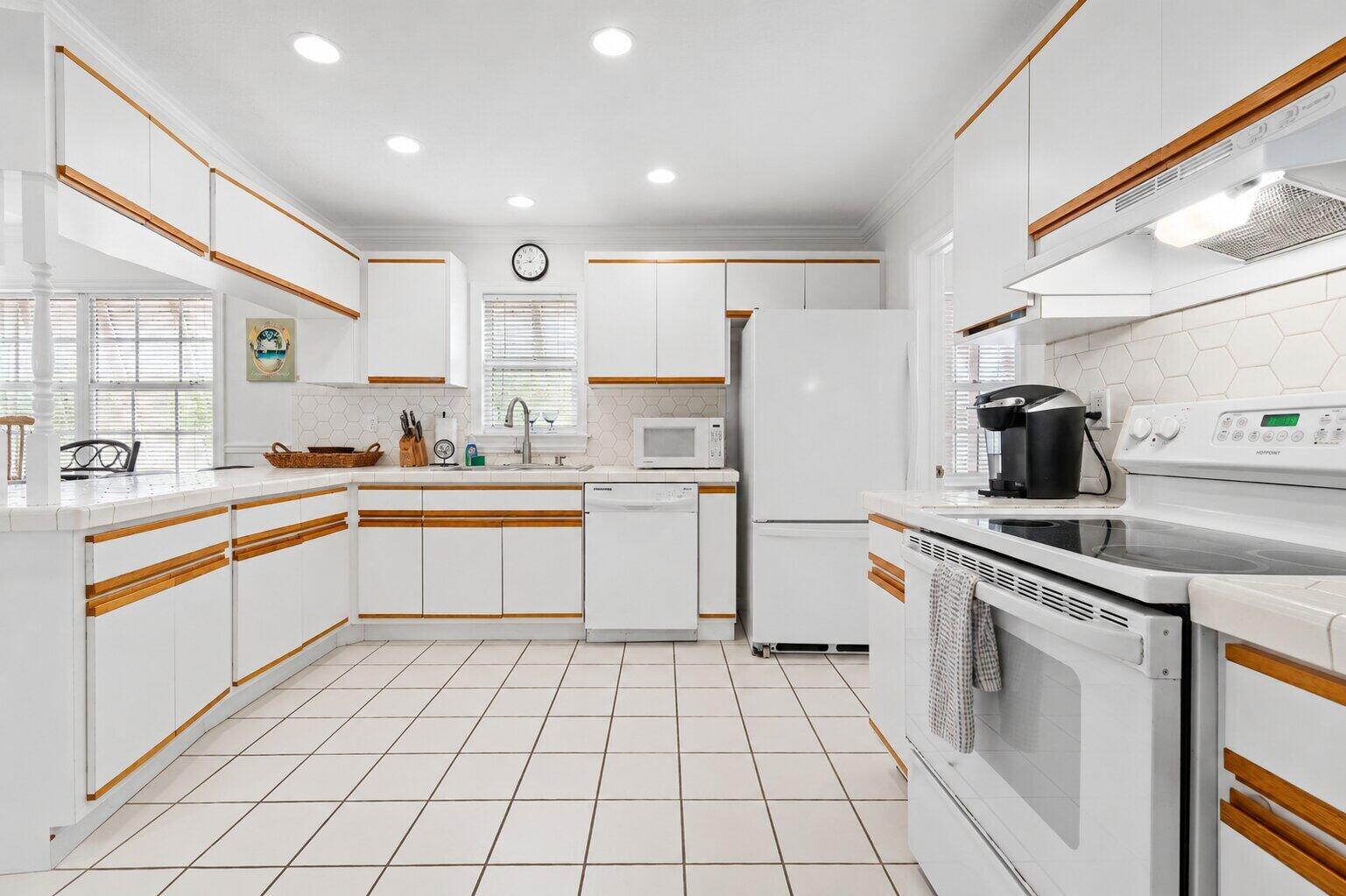 57477 Morton Street Property Photo 17