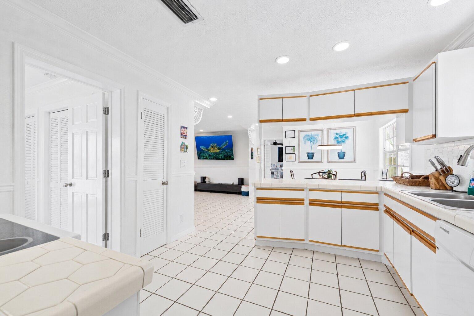 57477 Morton Street Property Photo 18