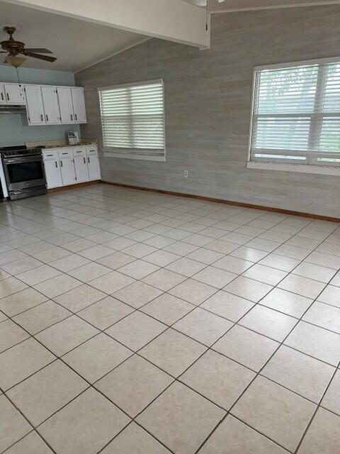 1821 Bittersweet Avenue Property Photo 8