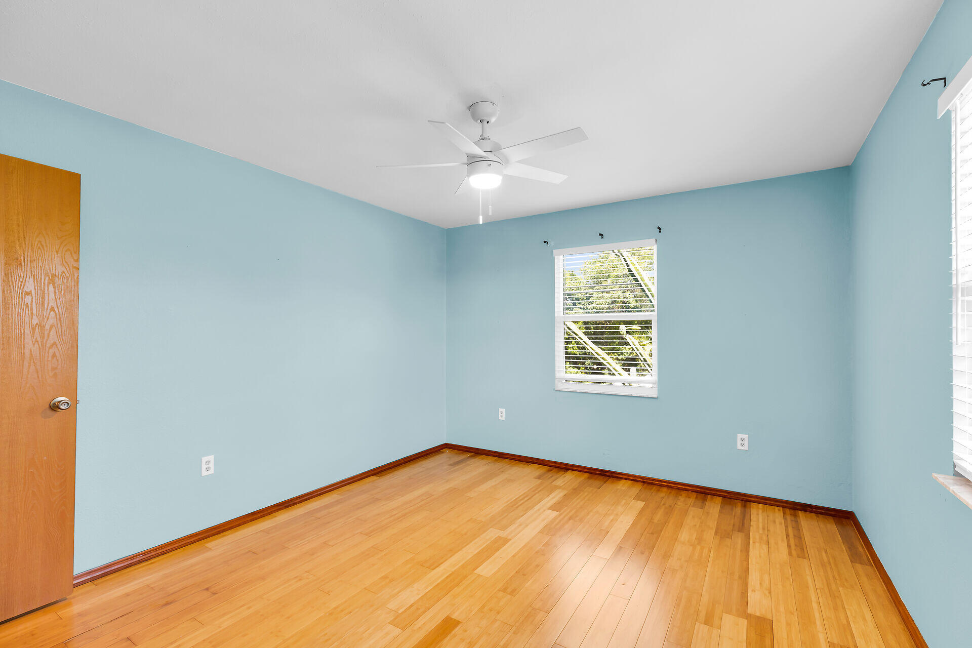 1821 Bittersweet Avenue Property Photo 24