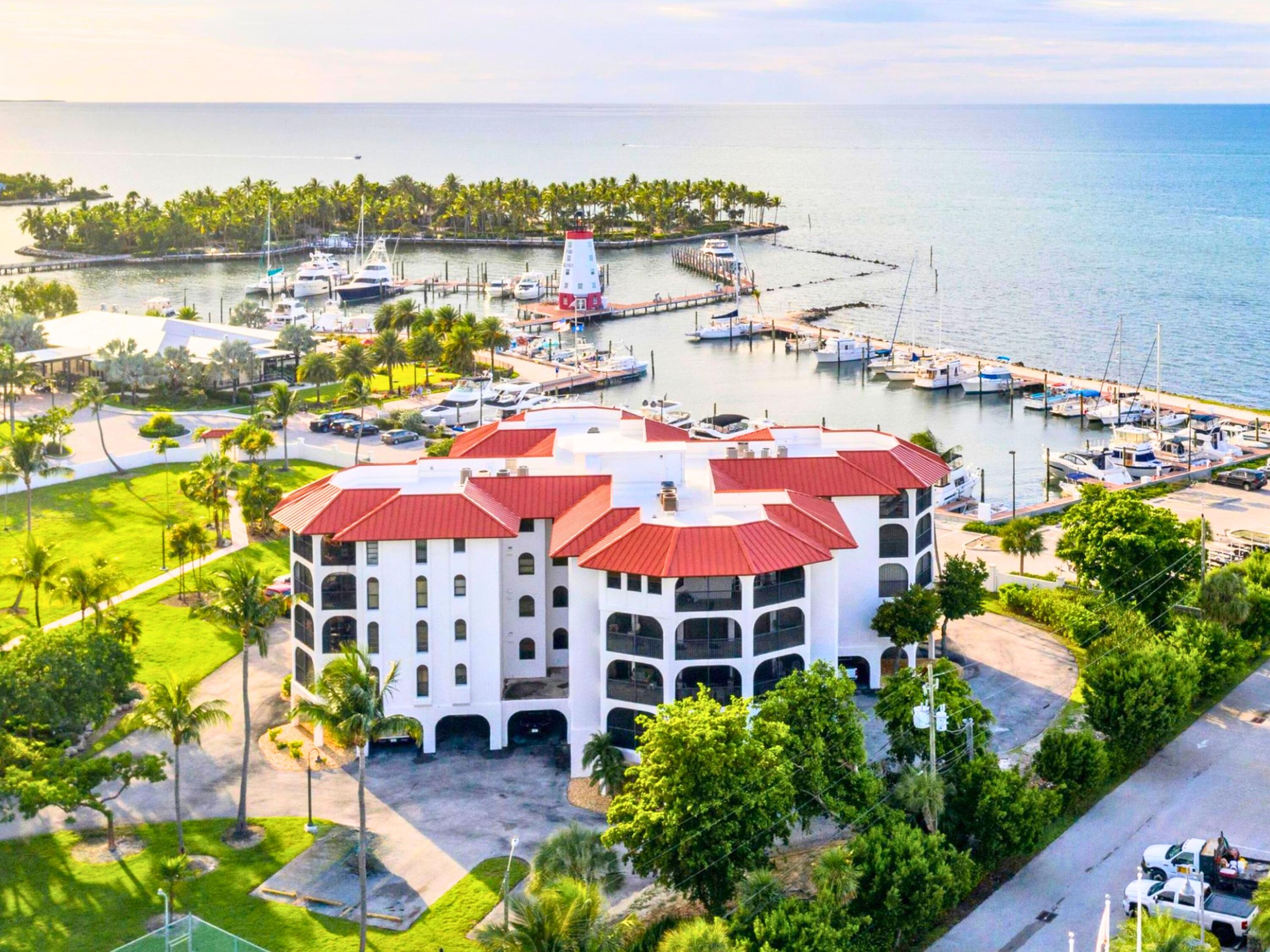 2000 Overseas Highway 4g Property Photo 2