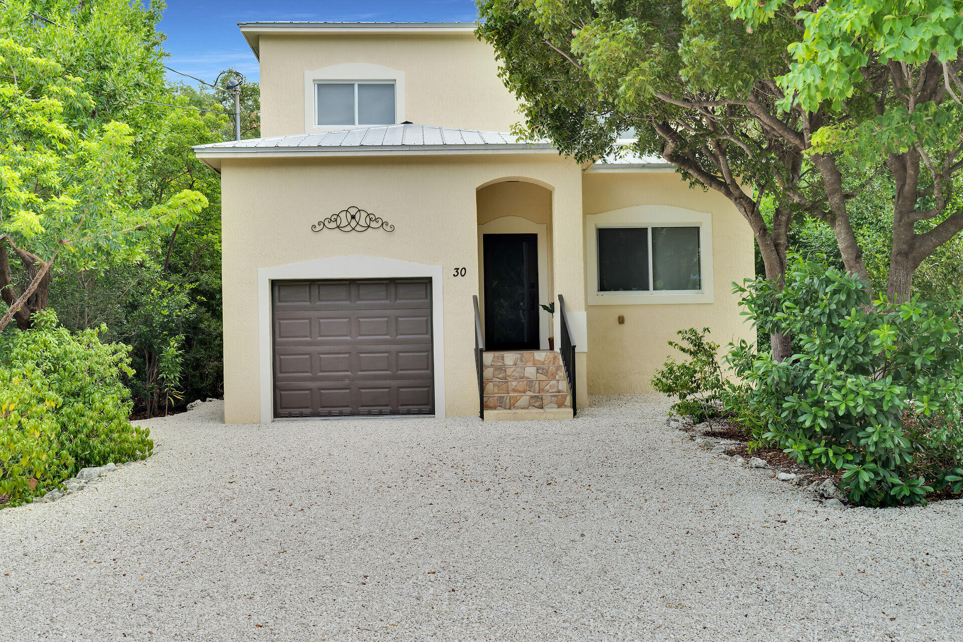 30 Seagate Boulevard Property Photo 3