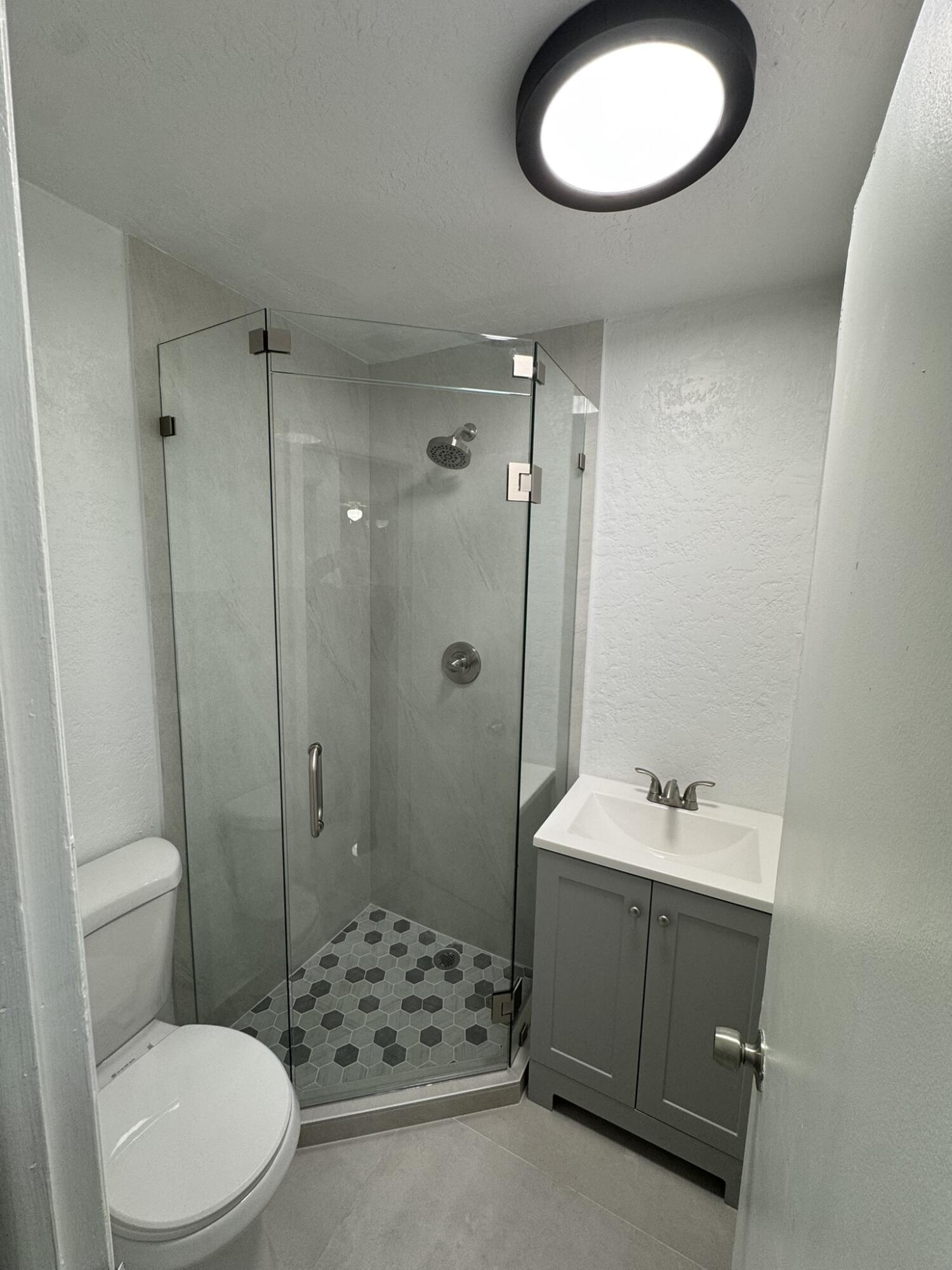 664 Colson Drive Property Photo 7