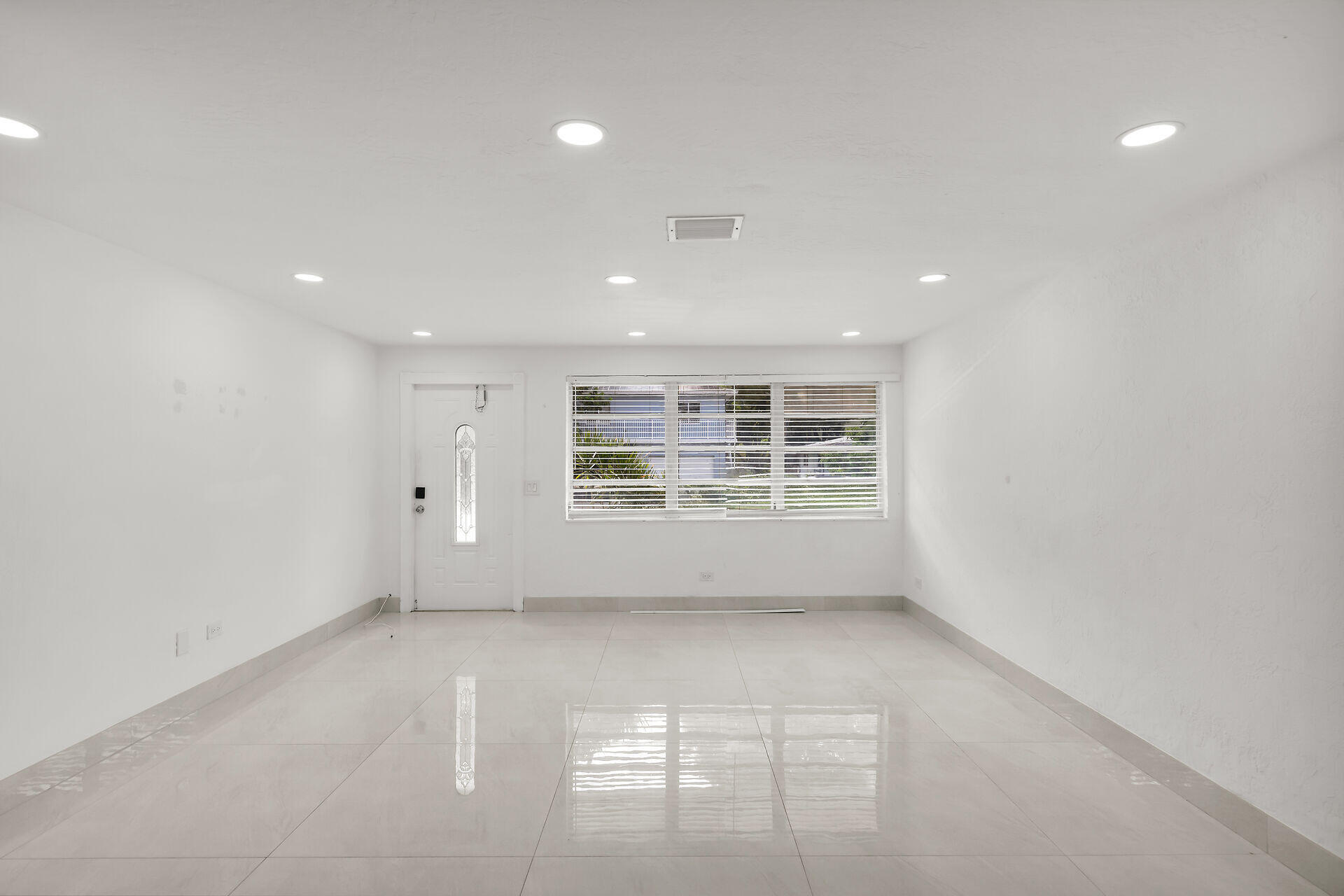 664 Colson Drive Property Photo 15