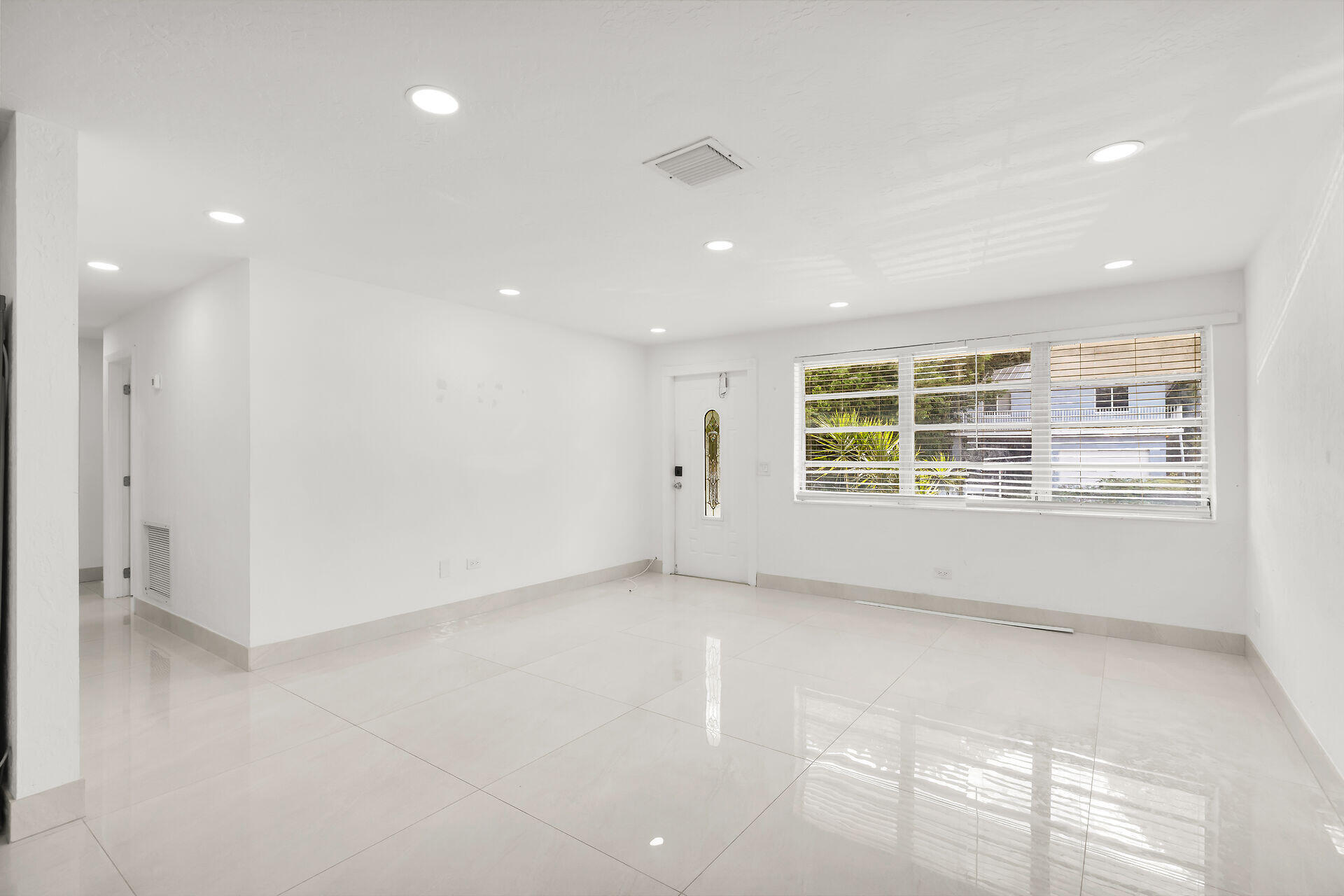 664 Colson Drive Property Photo 16