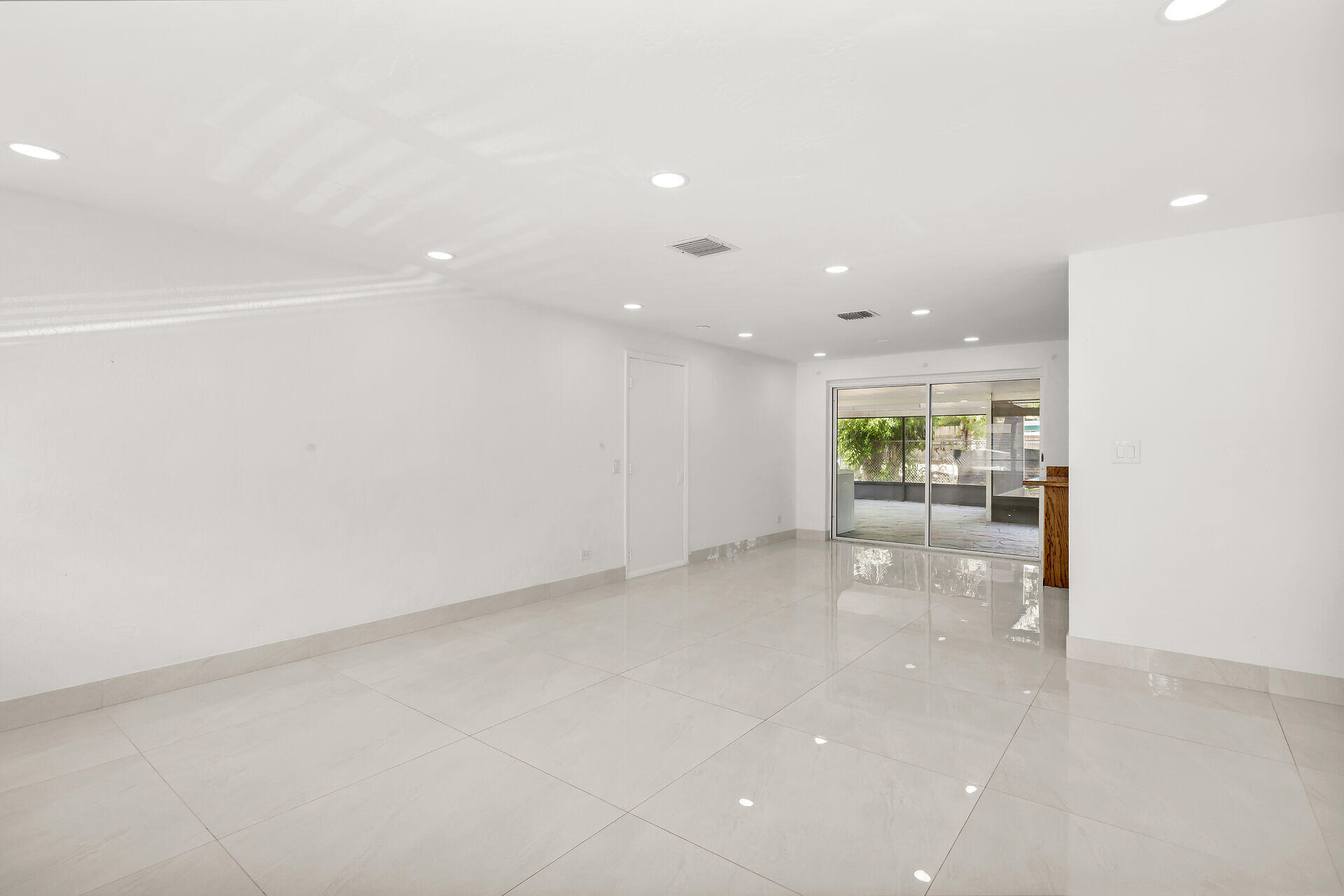 664 Colson Drive Property Photo 18