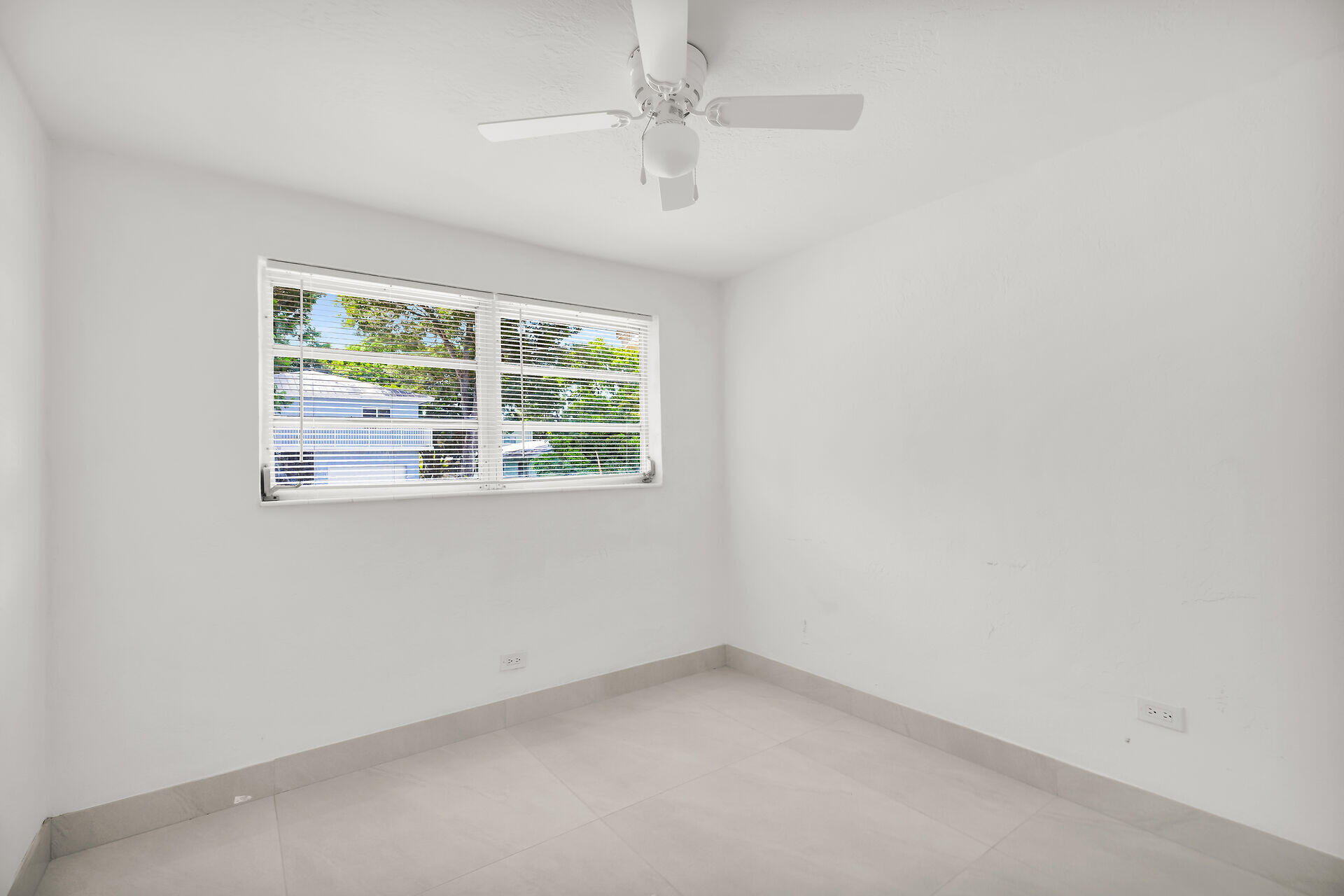 664 Colson Drive Property Photo 20