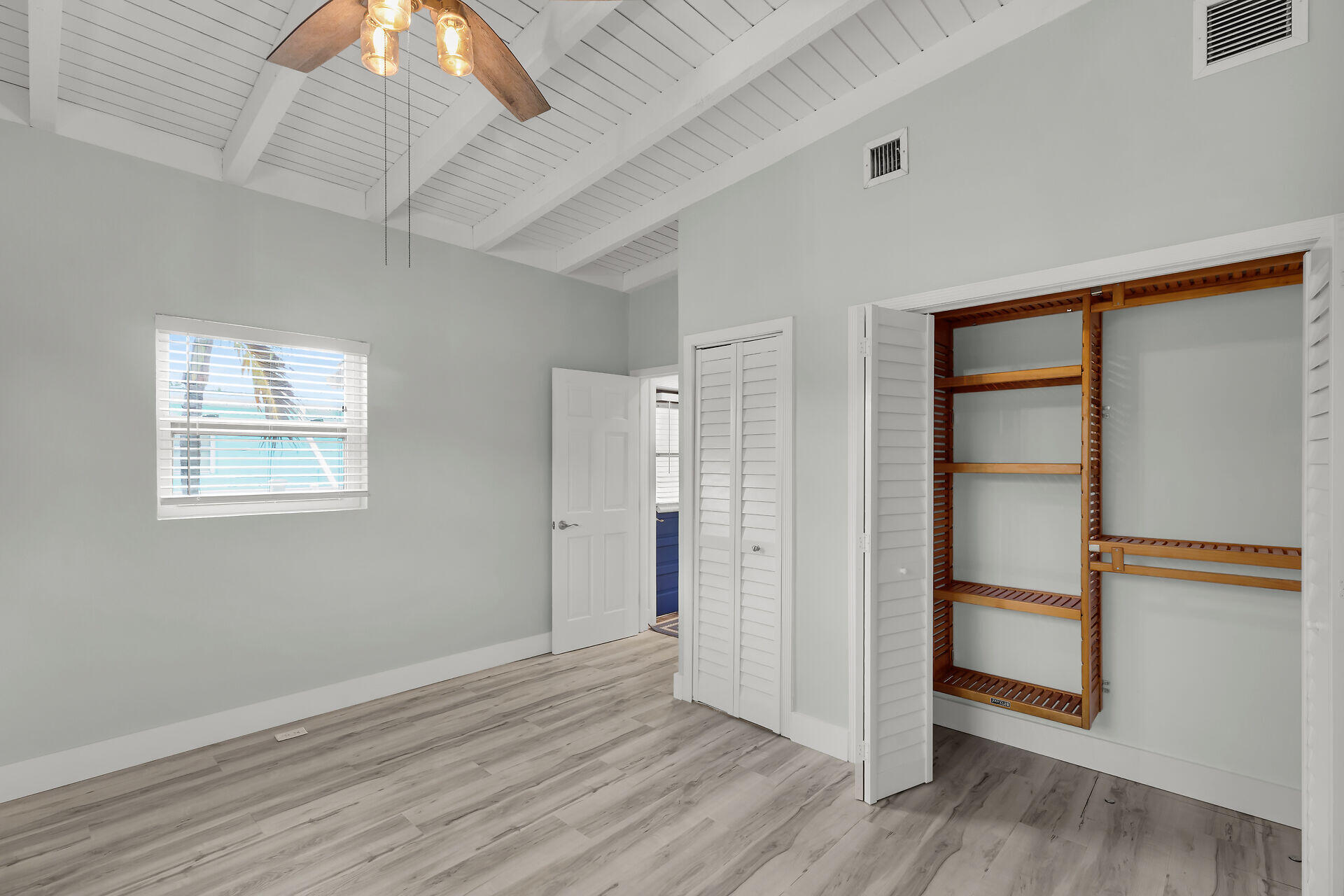 17 Manowar Drive Property Photo 6