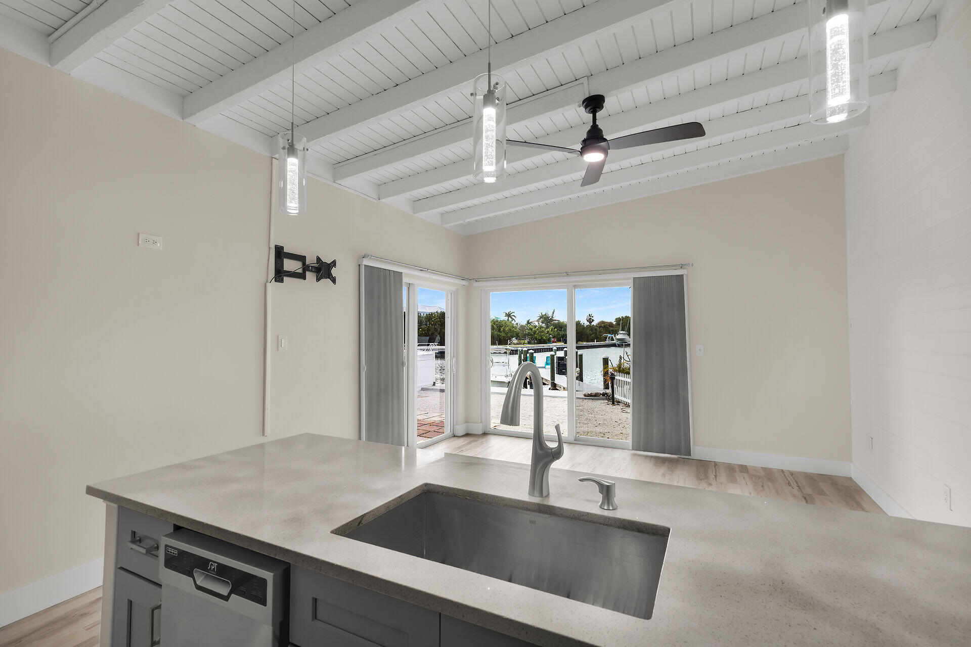 17 Manowar Drive Property Photo 12