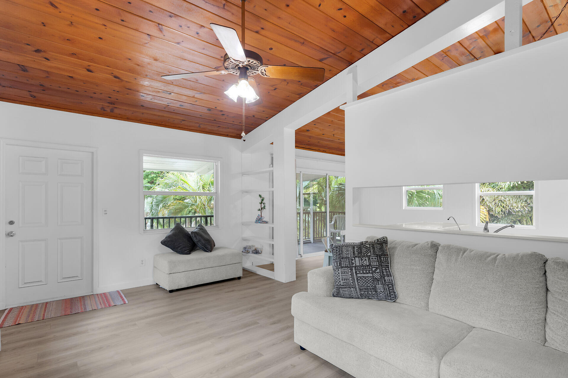 115 Fontaine Drive Property Photo 15