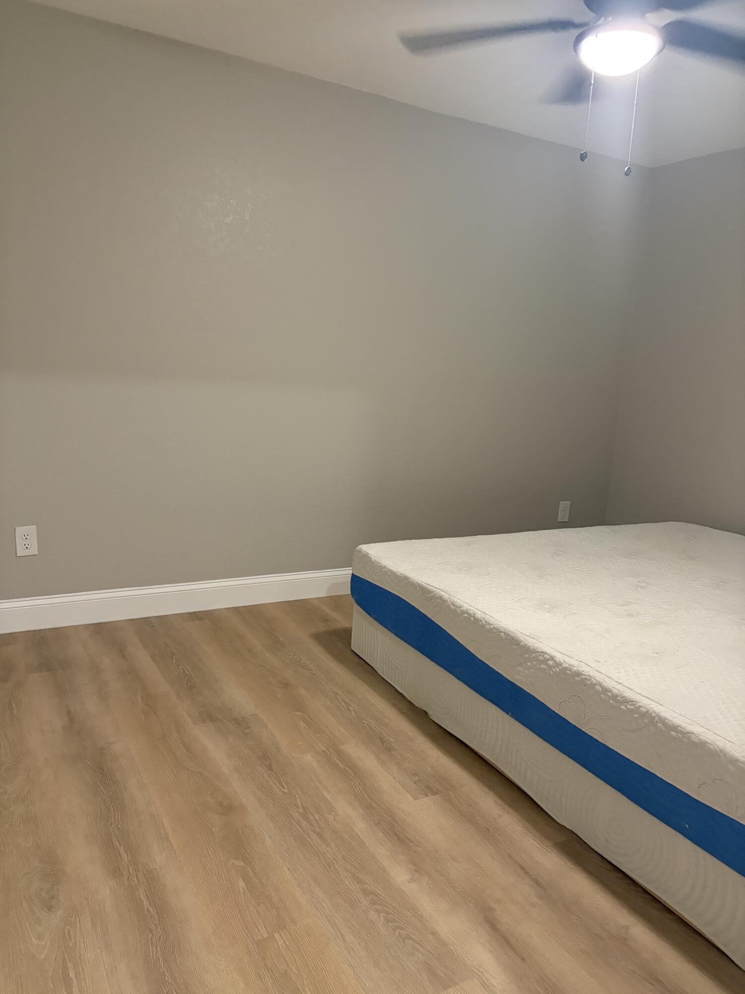21074 Hamilton Avenue Property Photo 7