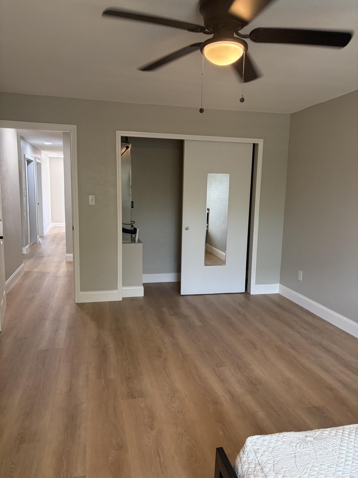 21074 Hamilton Avenue Property Photo 9
