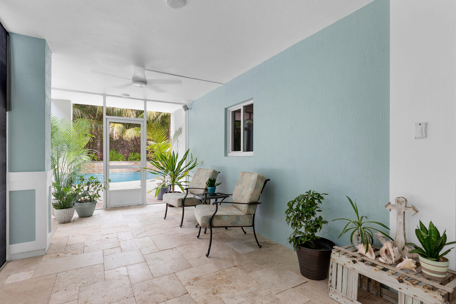 122 S Bahama Drive Property Photo 39