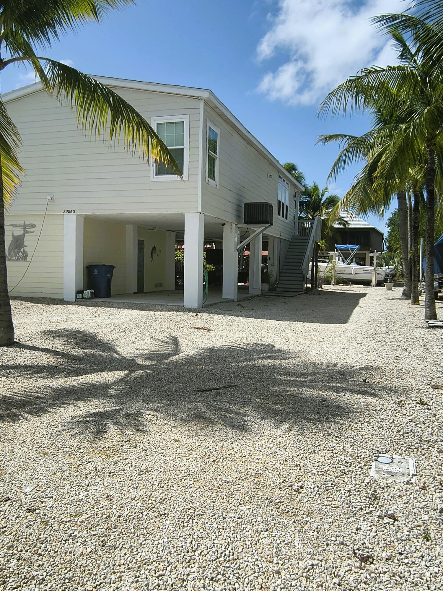 22860 Blackbeard Lane Property Photo 5