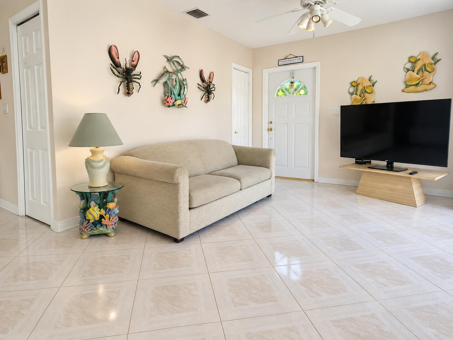 1032 Dove Road Property Photo 2