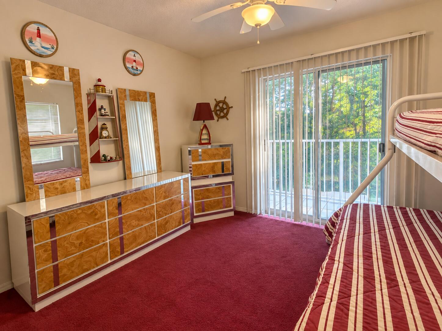 1032 Dove Road Property Photo 8