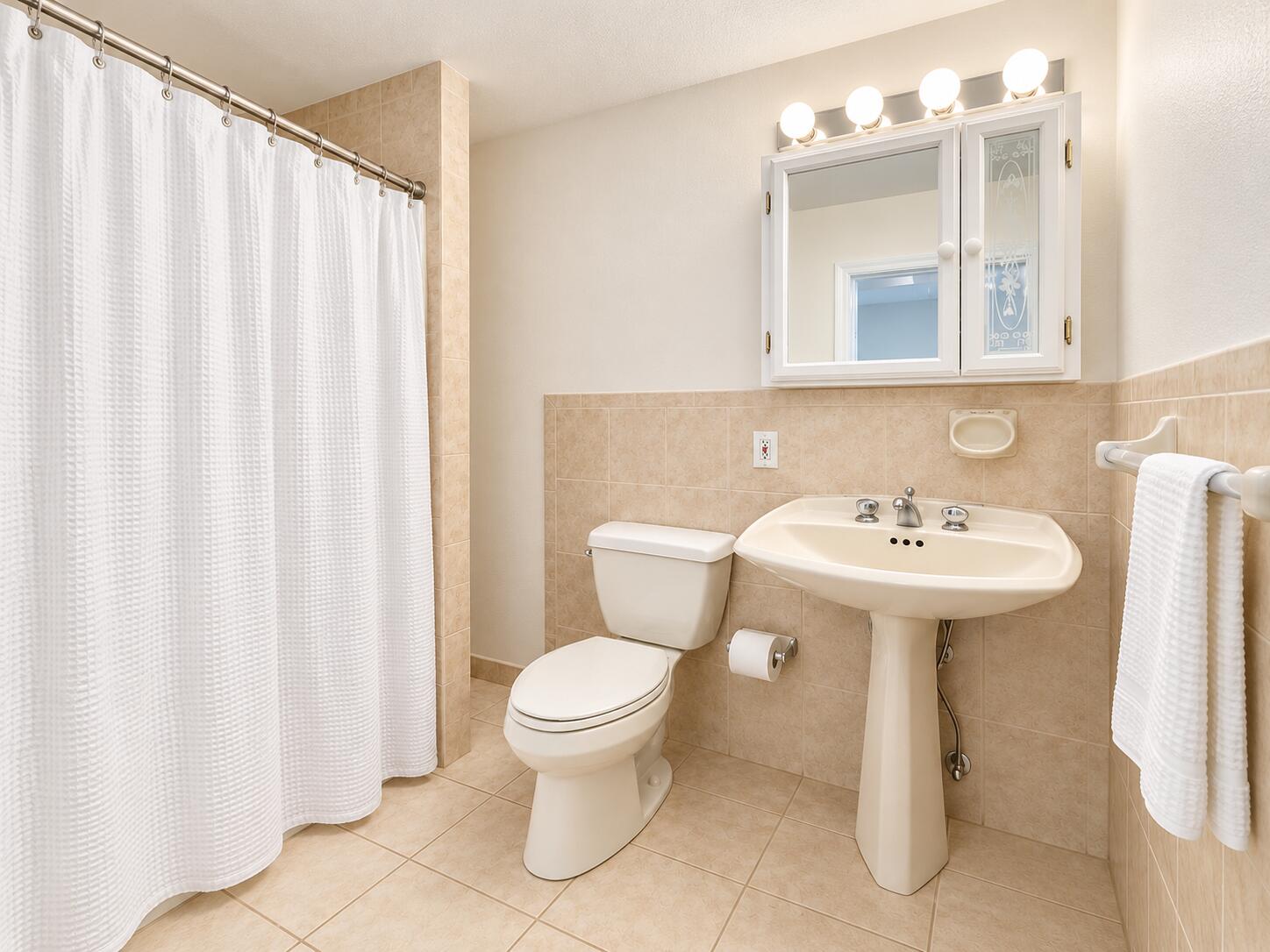 1032 Dove Road Property Photo 14