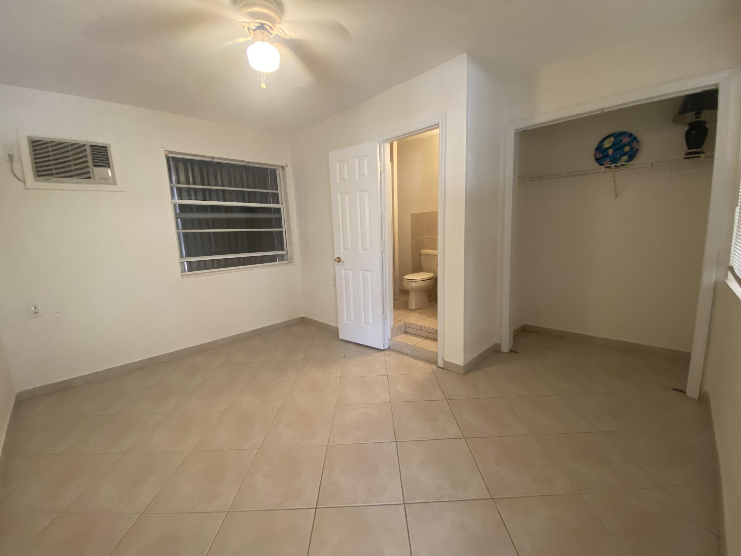 1032 Dove Road Property Photo 15