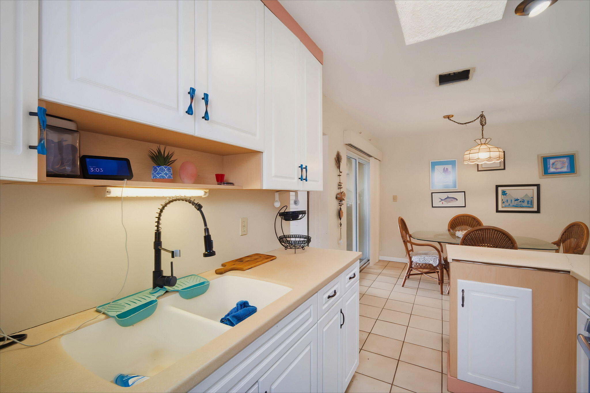 27 N Lake Drive Property Photo 13