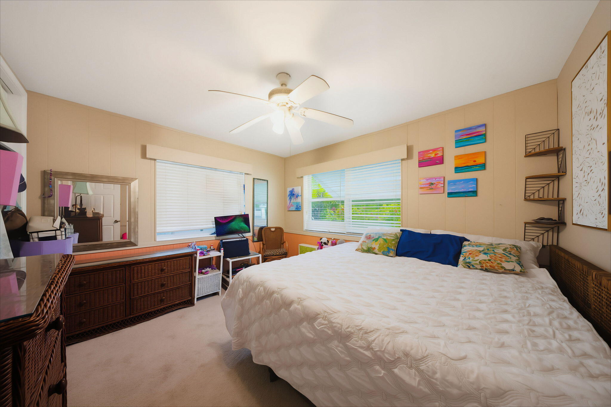 27 N Lake Drive Property Photo 15