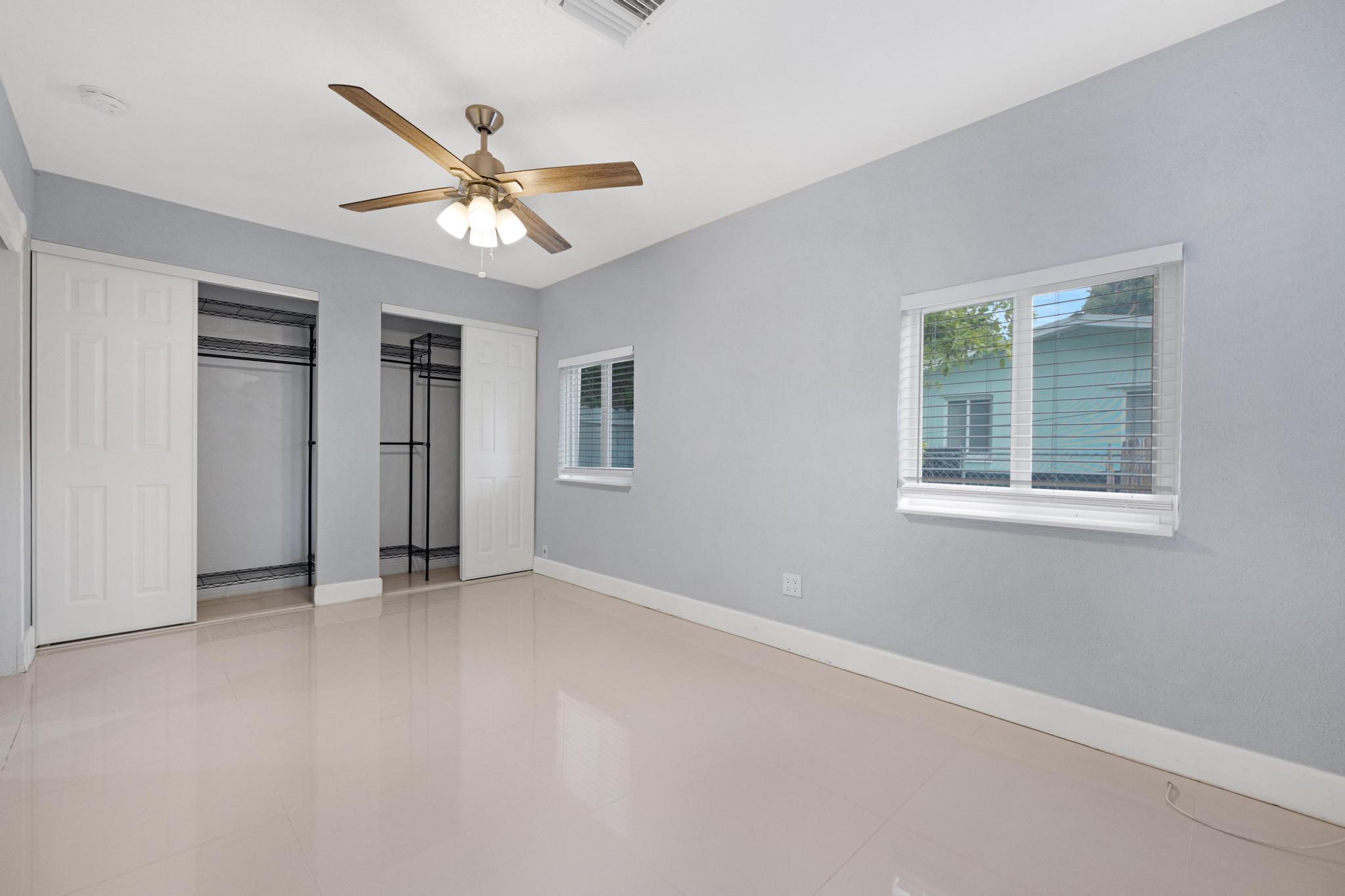 980 Oleander Road Property Photo 16