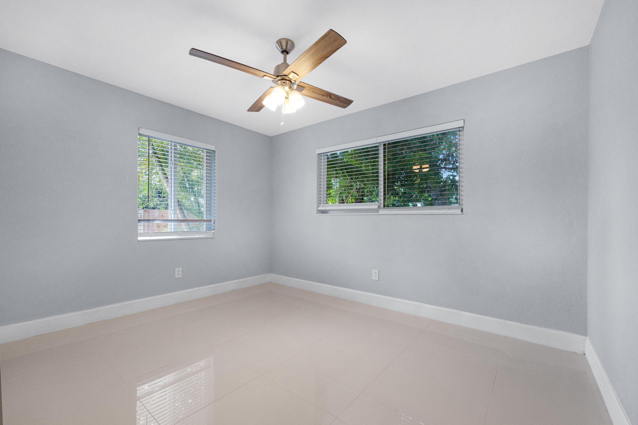 980 Oleander Road Property Photo 22