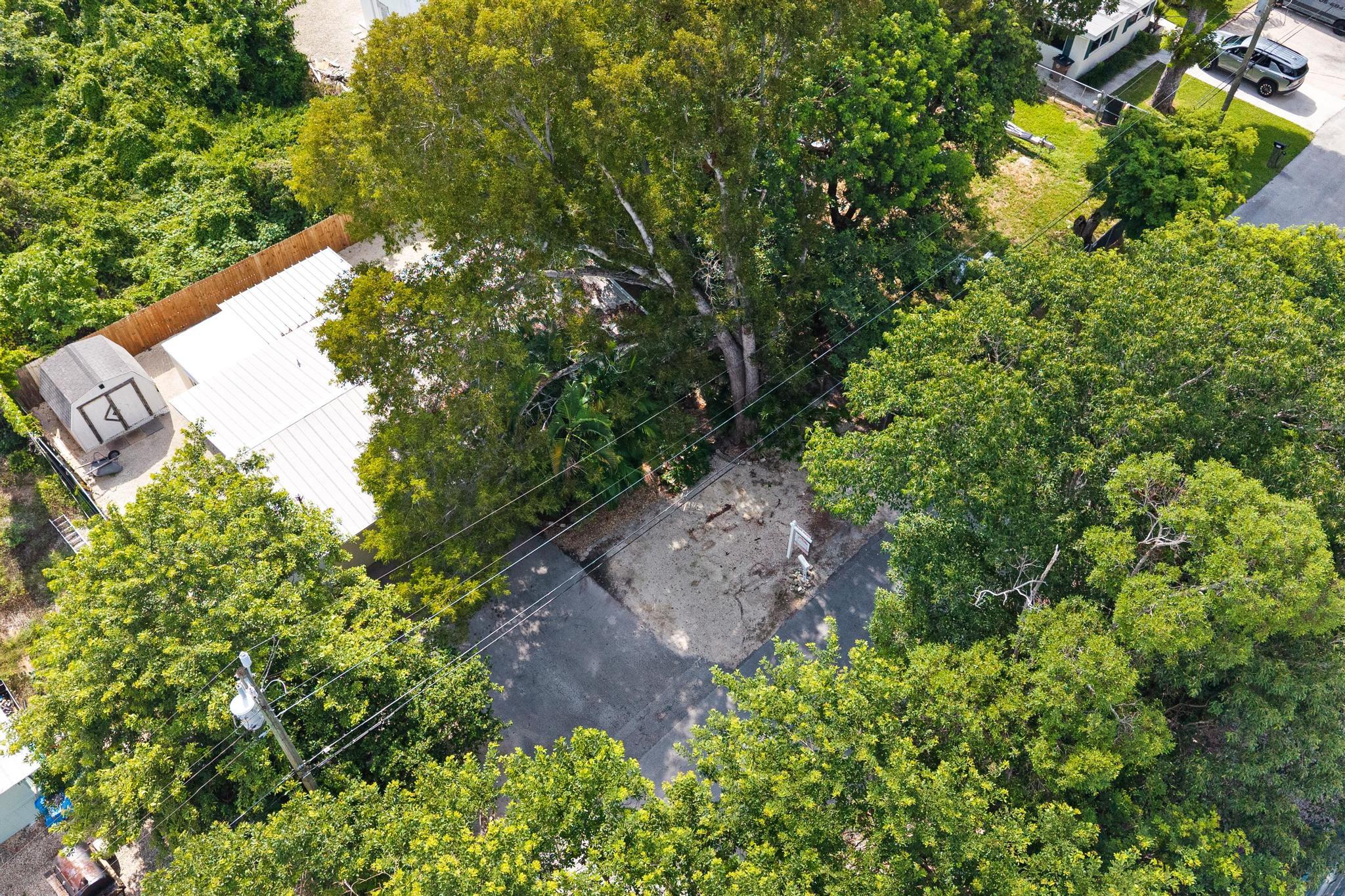 980 Oleander Road Property Photo 37