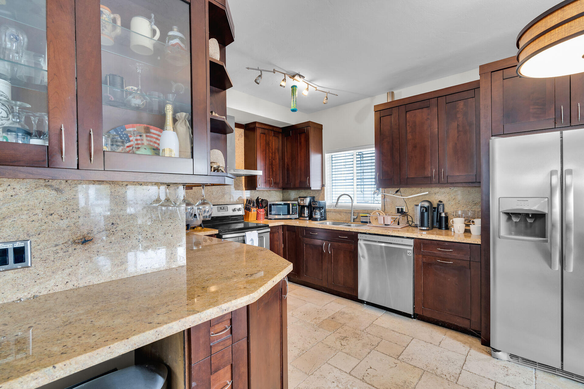 311 Buttonwood Circle Property Photo 13