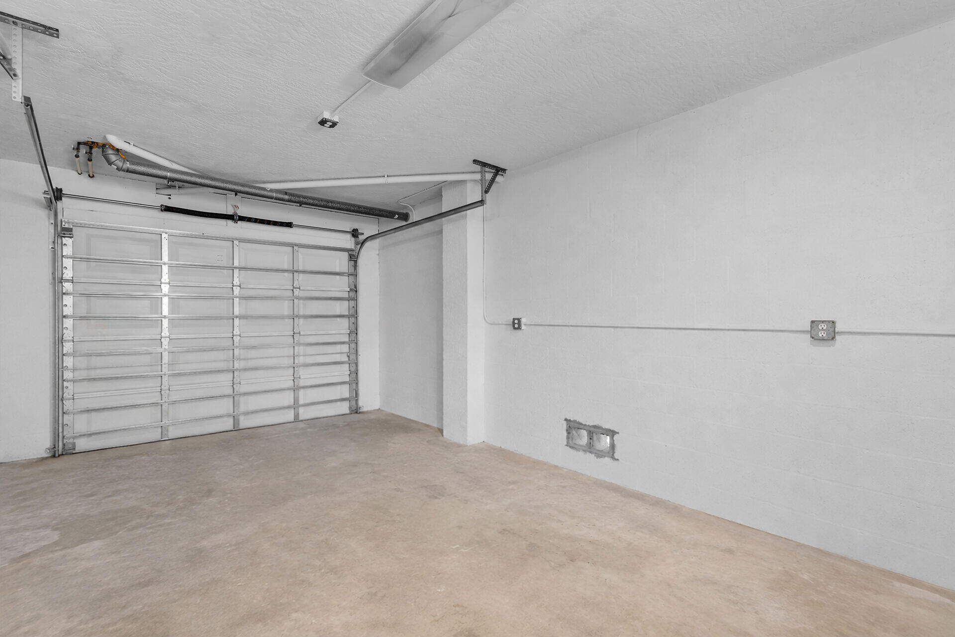 311 Buttonwood Circle Property Photo 30