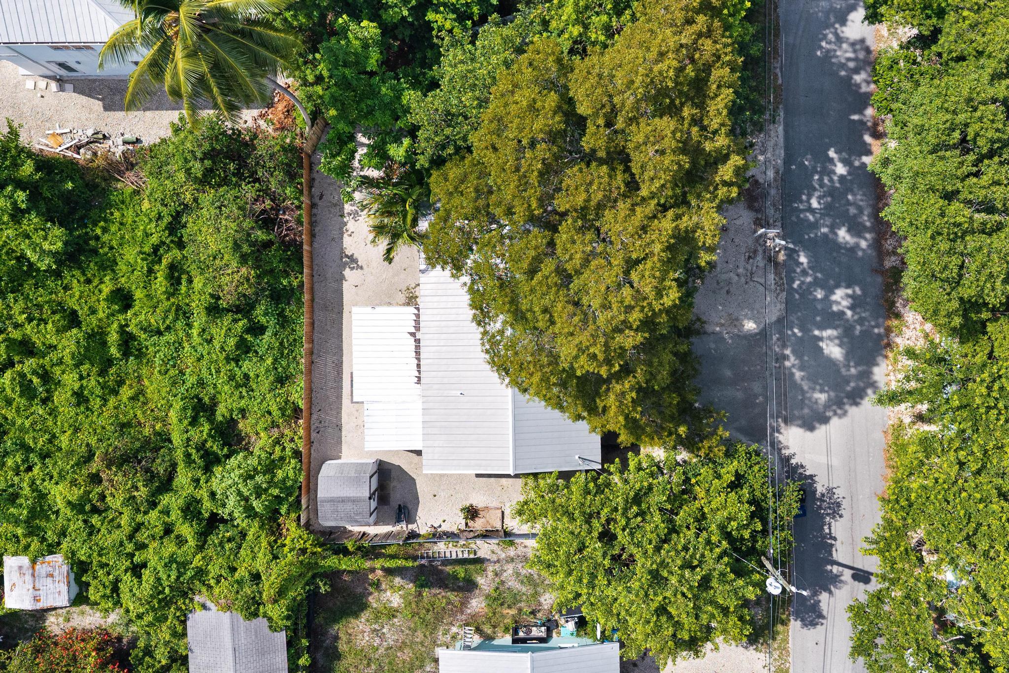 980 Oleander Road Property Photo 35