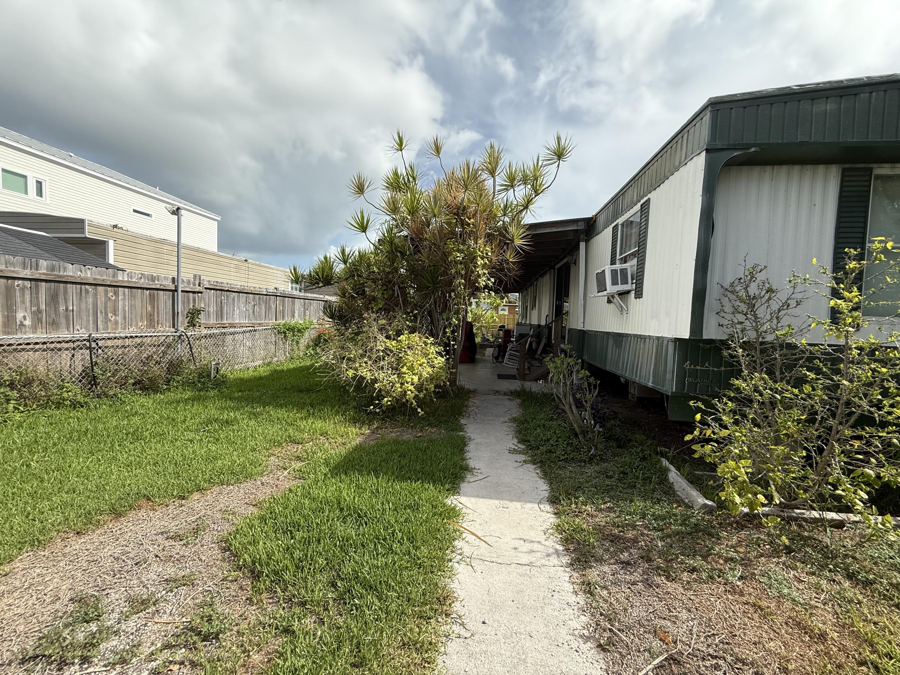 32c 10th Avenue Property Photo 4