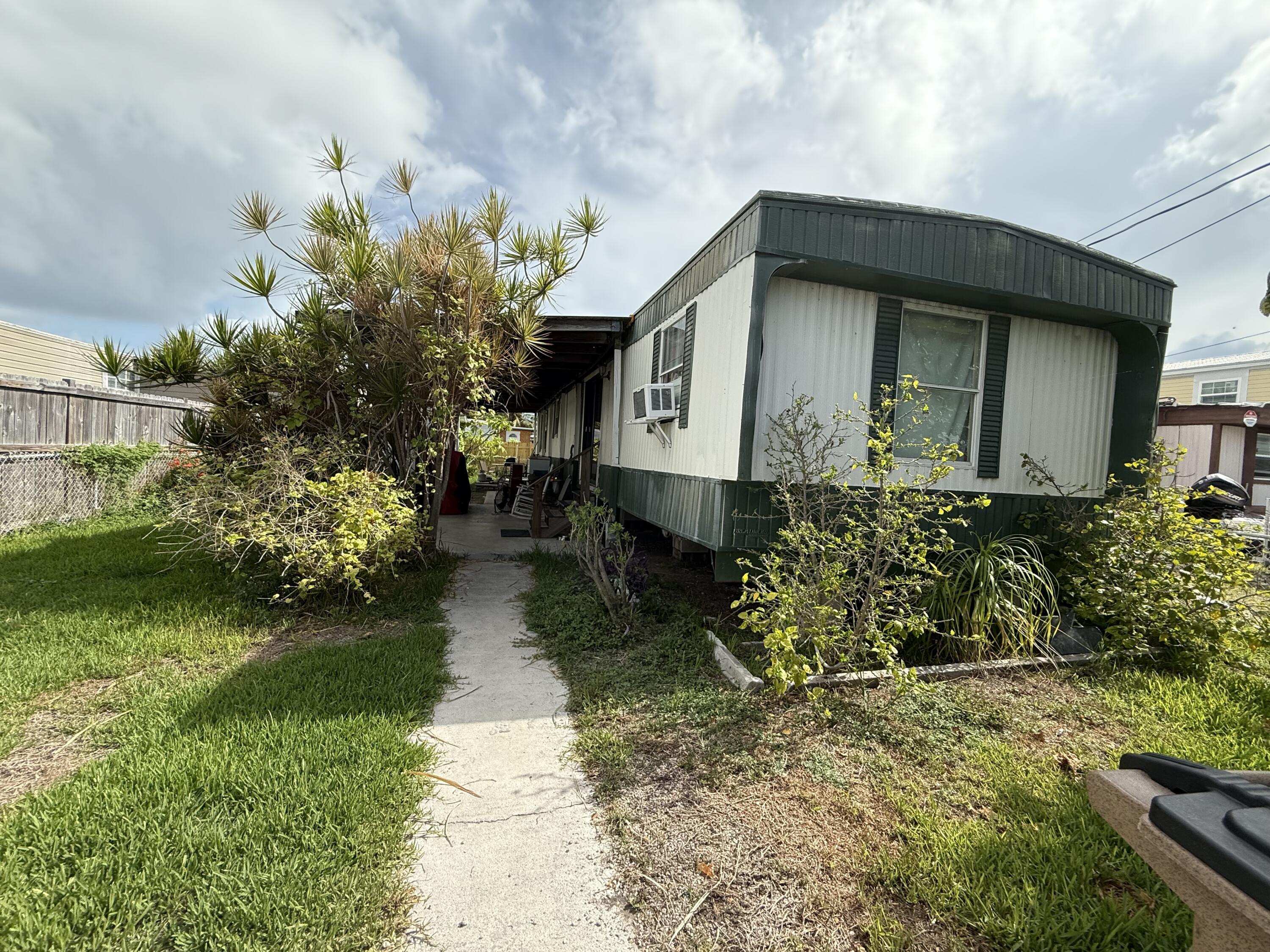 32c 10th Avenue Property Photo 5