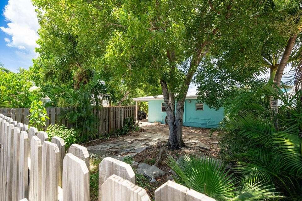 2309 Patterson Avenue Property Photo 1