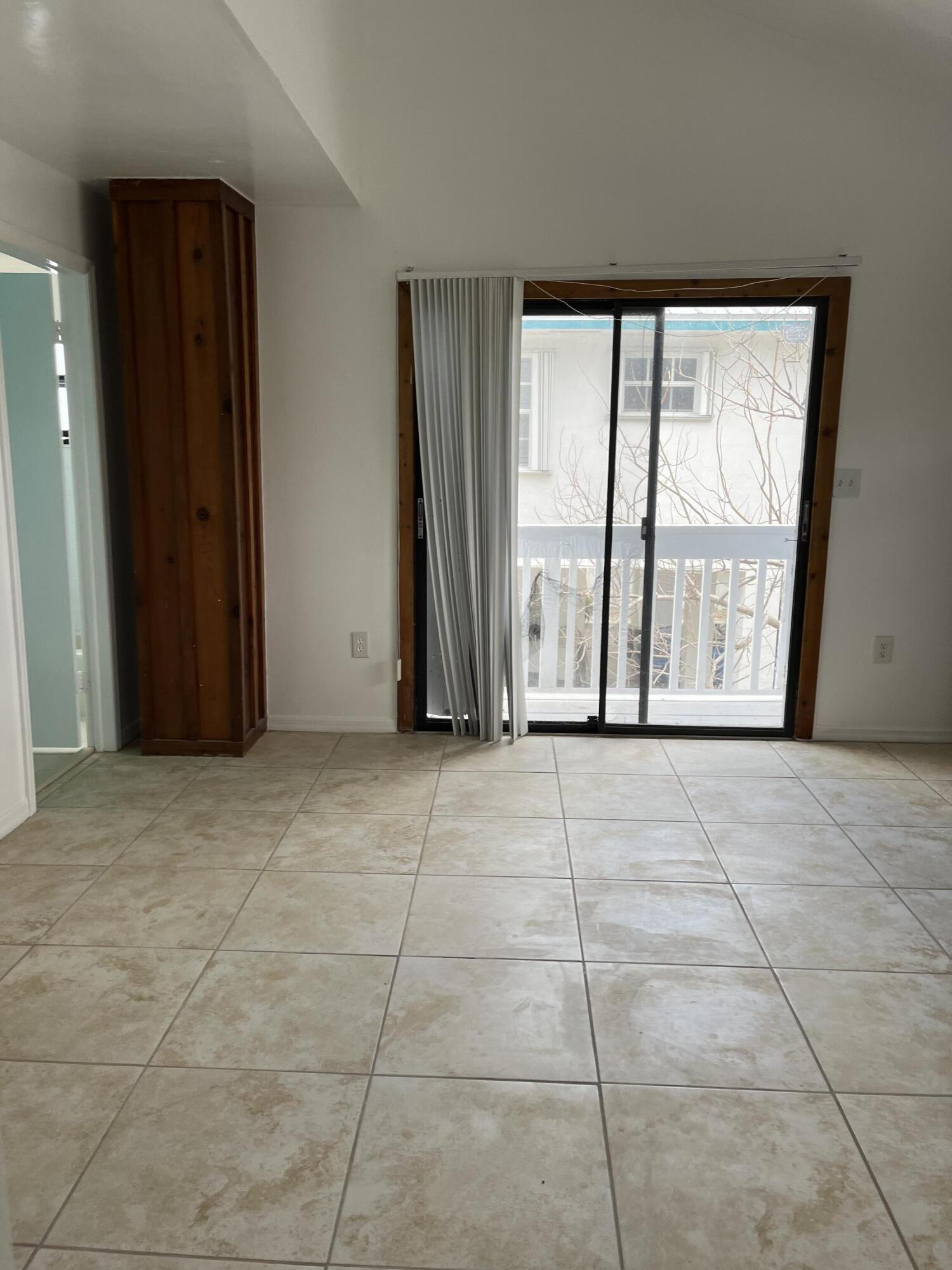 100 3rd Lane Property Photo 12