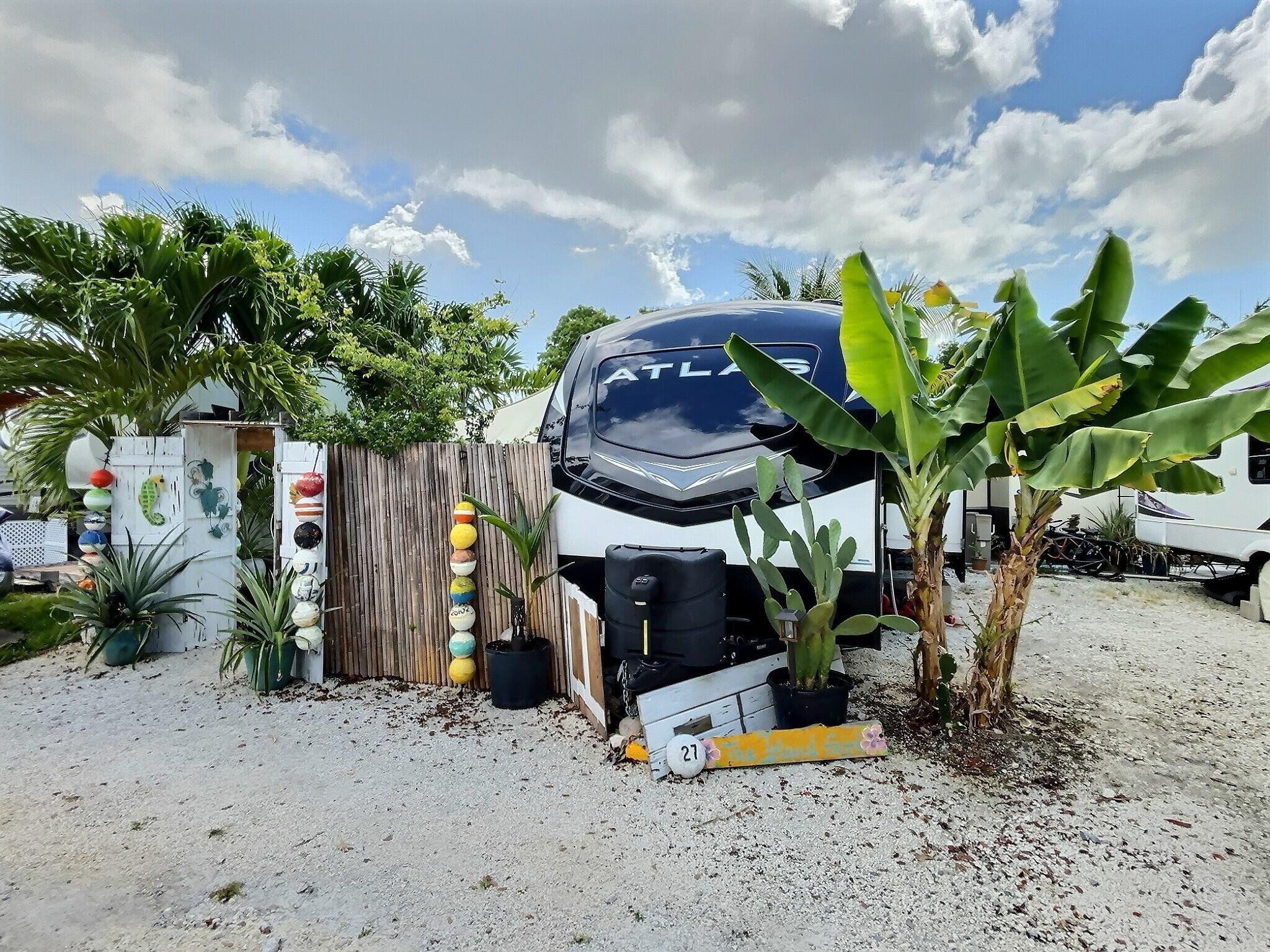 29859 Overseas Highway 27
