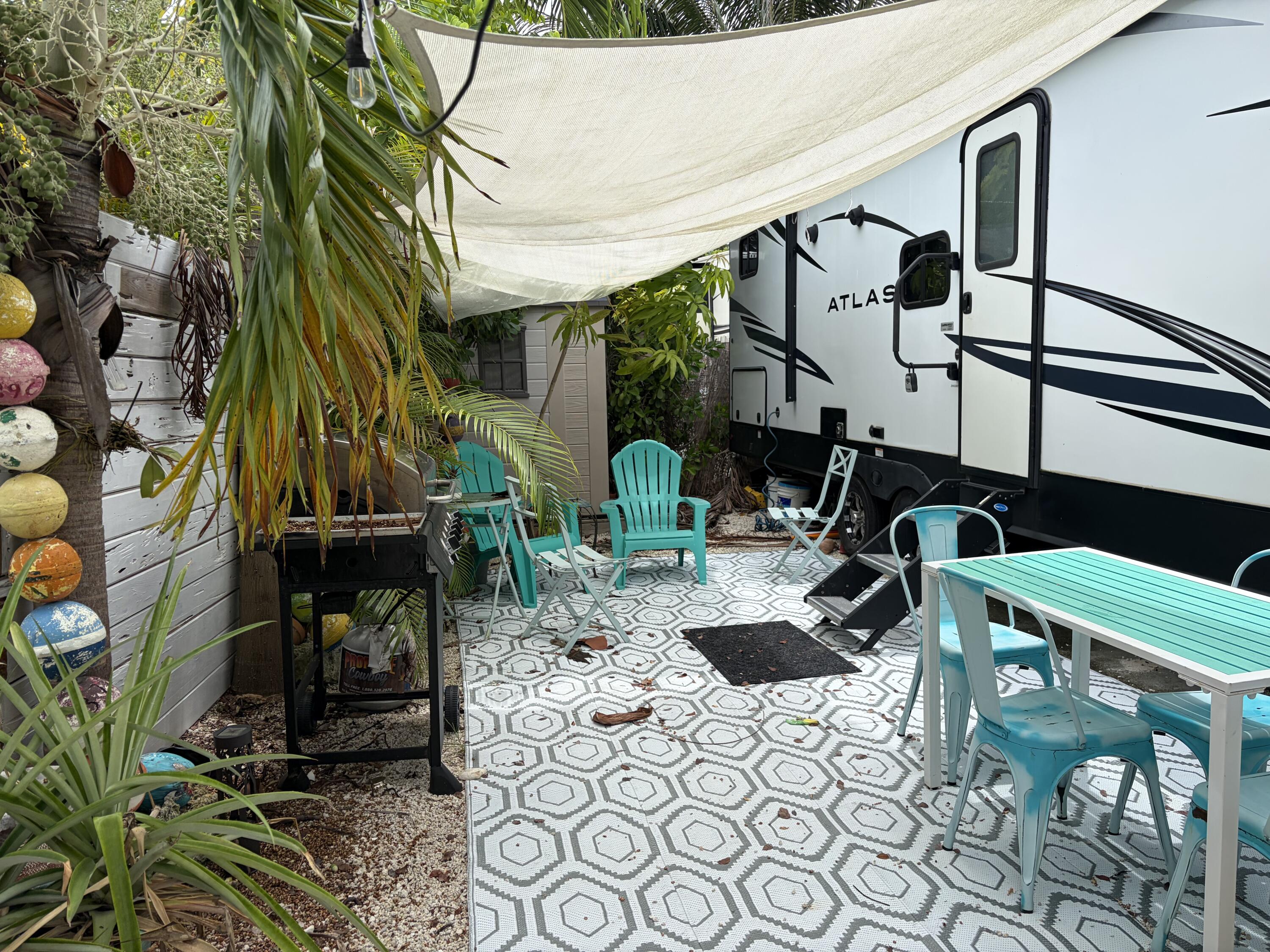 29859 Overseas Highway 27 Property Photo 5